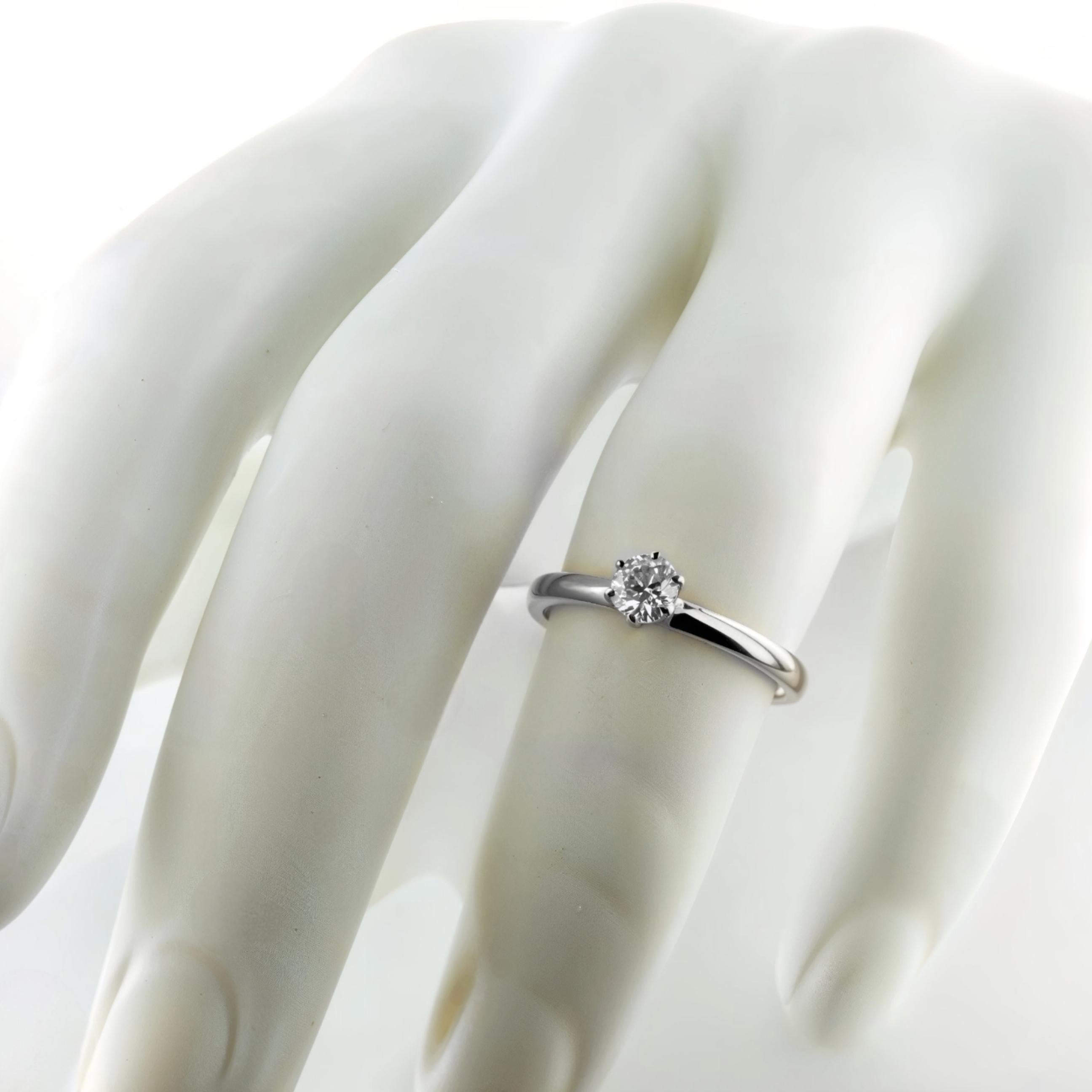 For Sale:  Stunning Classic 0.25 Carat Diamond Solitaire Ring in 14K Gold 13