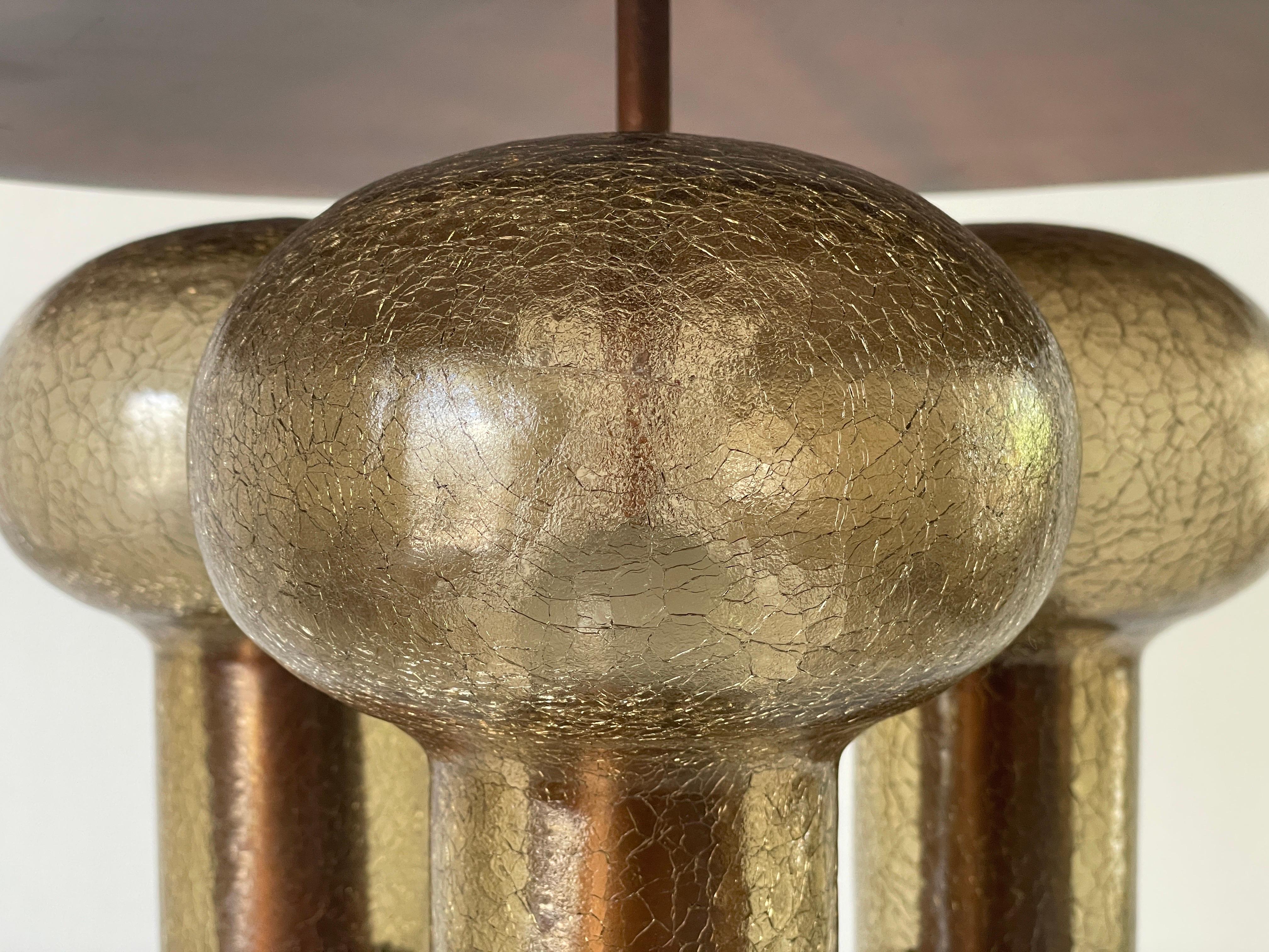 Superbe lustre en cuivre et tubes de verre fumé soufflés à la main, années 1960, Allemagne Excellent état - En vente à Hagenbach, DE
