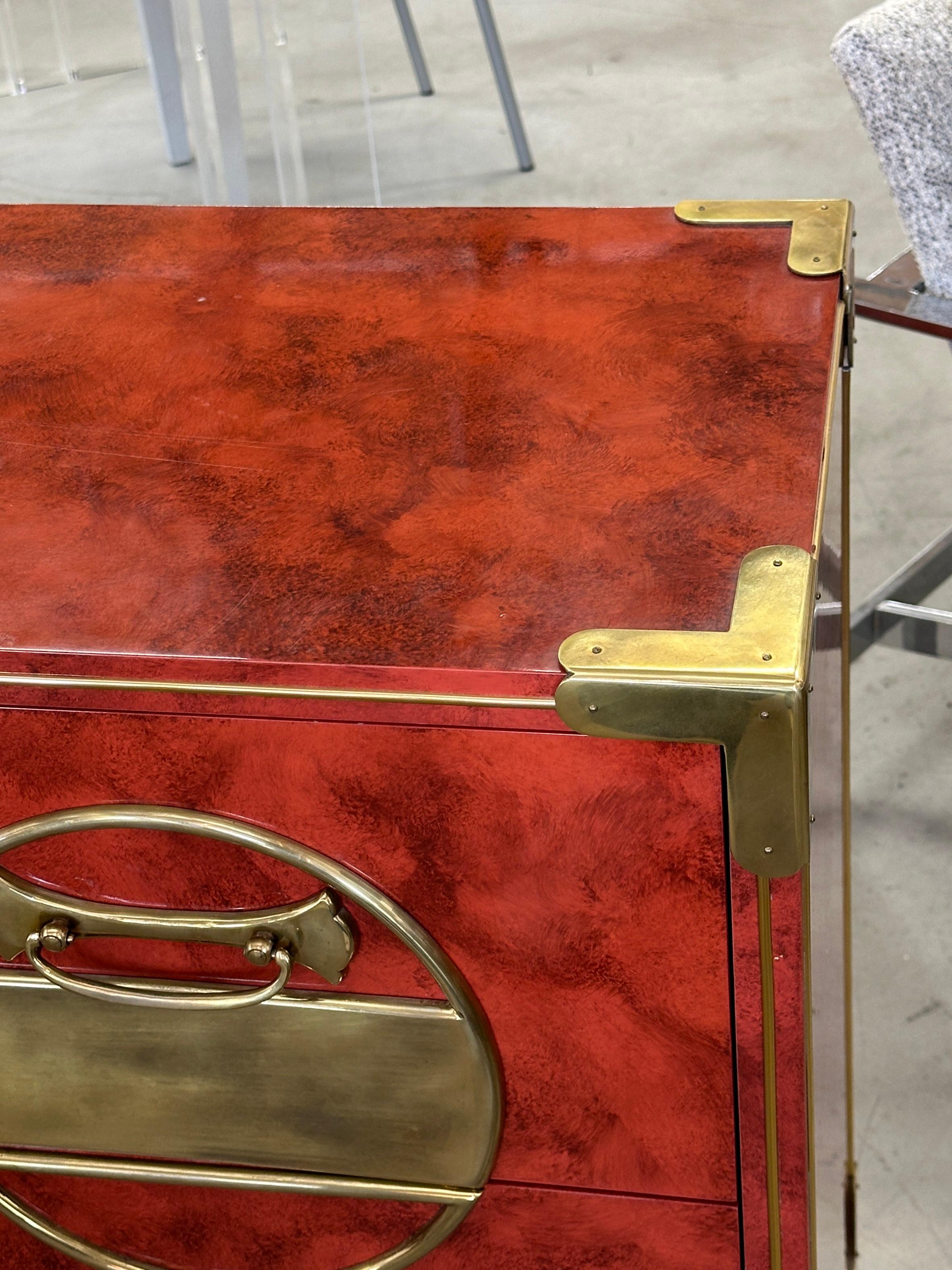 Stunning Coral Red Lacquer & Brass Mastercraft Asian Chest In Good Condition For Sale In Palm Springs, CA