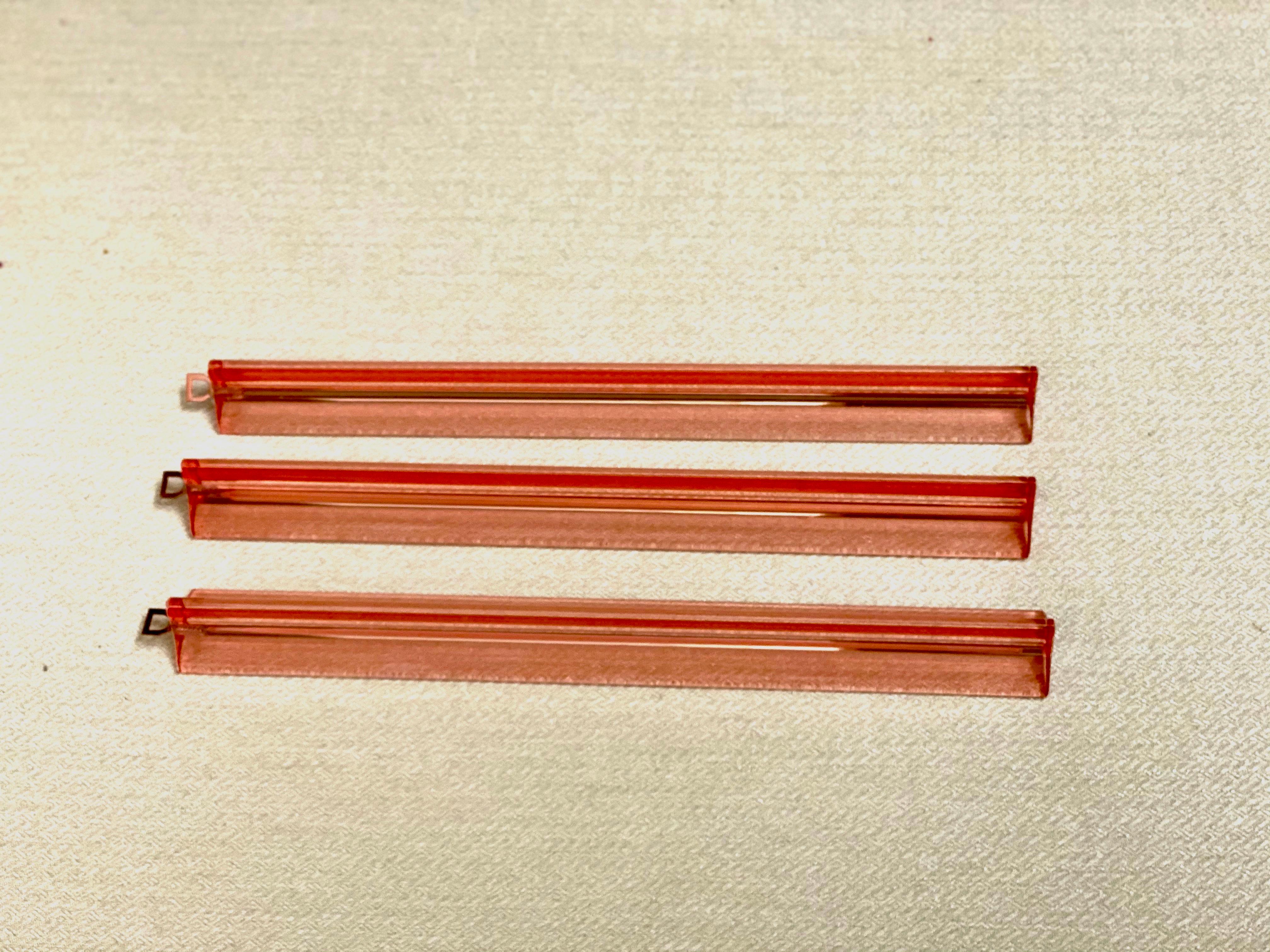 Superbe lustre à prisme en cristal Triedi corail en vente 7
