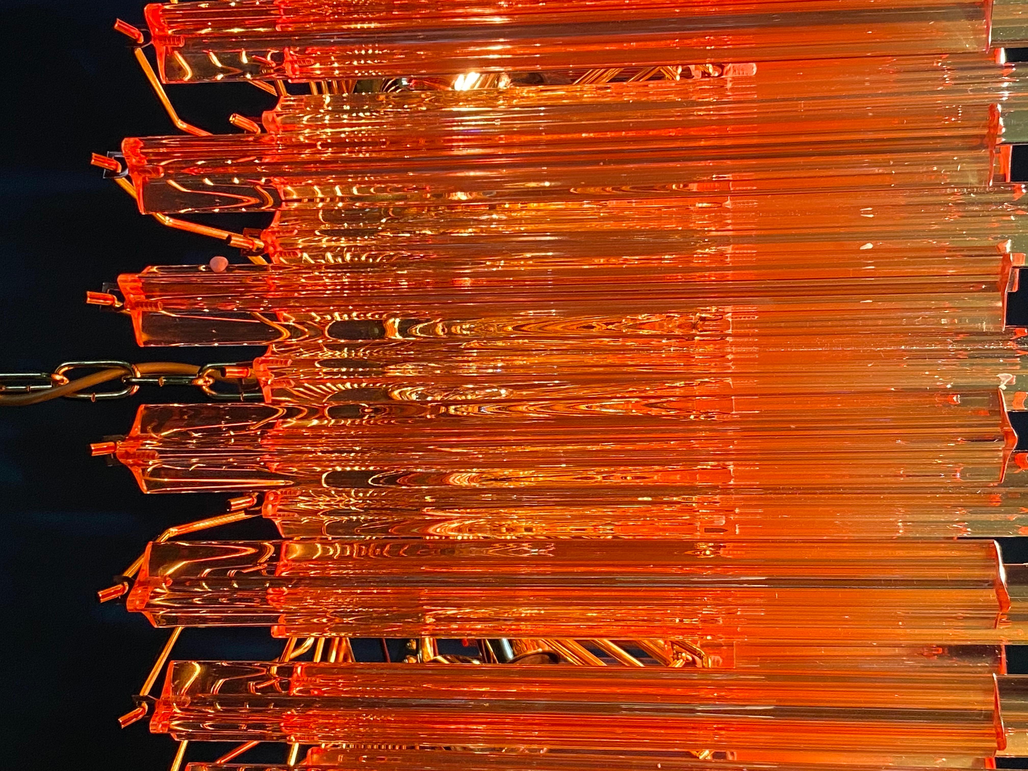 Superbe lustre à prisme en cristal Triedi corail en vente 8