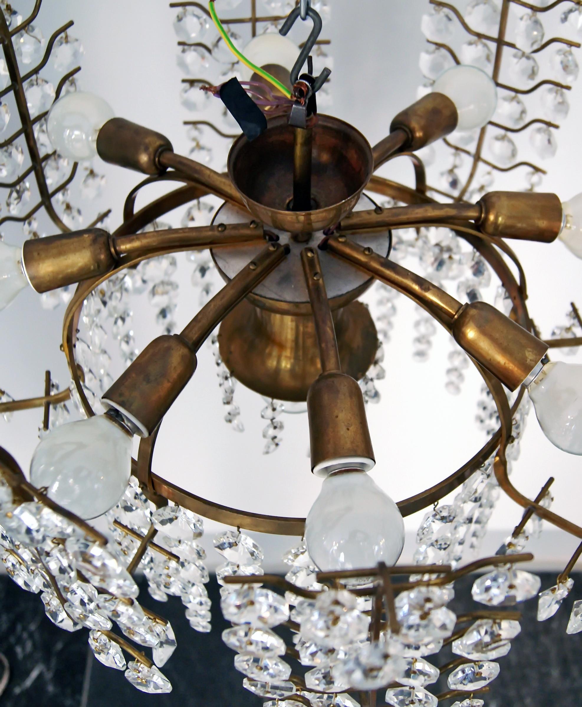Atemberaubender Kristallglas-Kronleuchter mit neun Glühbirnenfassungen Bakalowits Wien, 1950 im Angebot 1