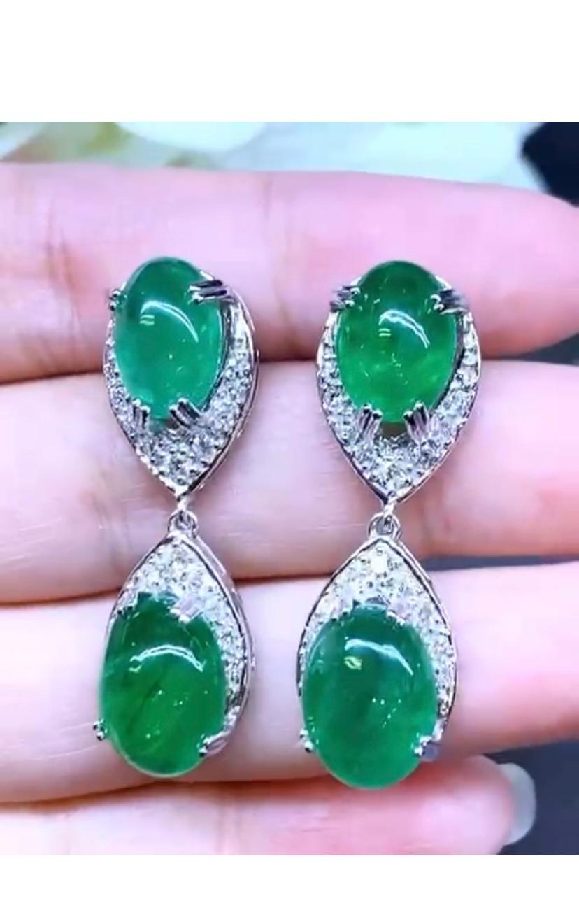 Stunning Ct 22, 30 of Zambia Emeralds and Diamonds on Earrings In New Condition For Sale In Massafra, IT