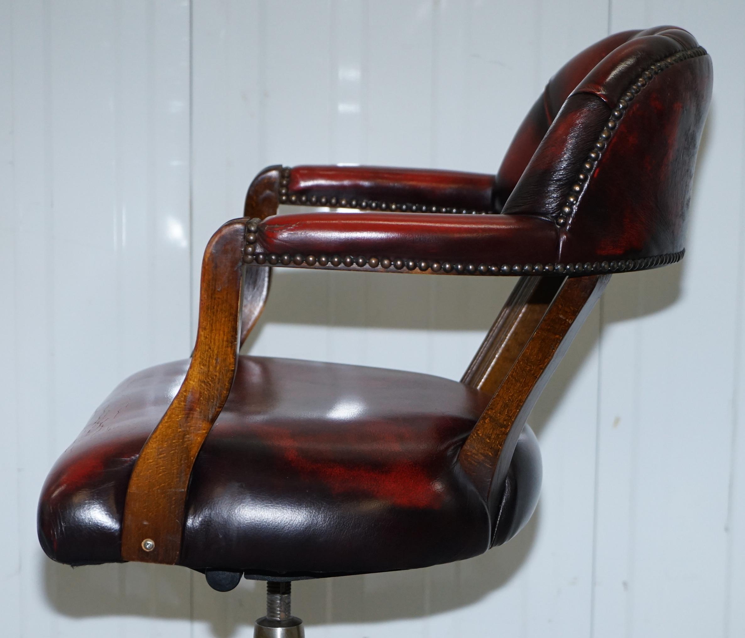 Stunning Cushioned Chesterfield Admirals Court Captains Oxblood Leather Chair 9