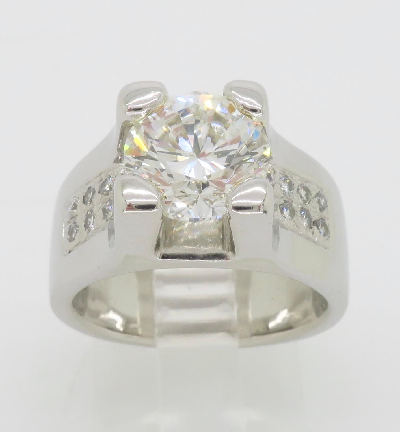 Stunning Custom 3.36CTW Diamond Platinum Ring For Sale 10