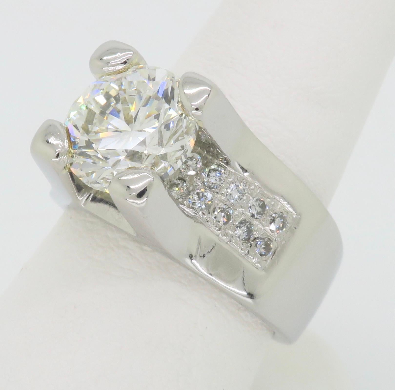 Stunning Custom 3.36CTW Diamond Platinum Ring In Excellent Condition For Sale In Webster, NY