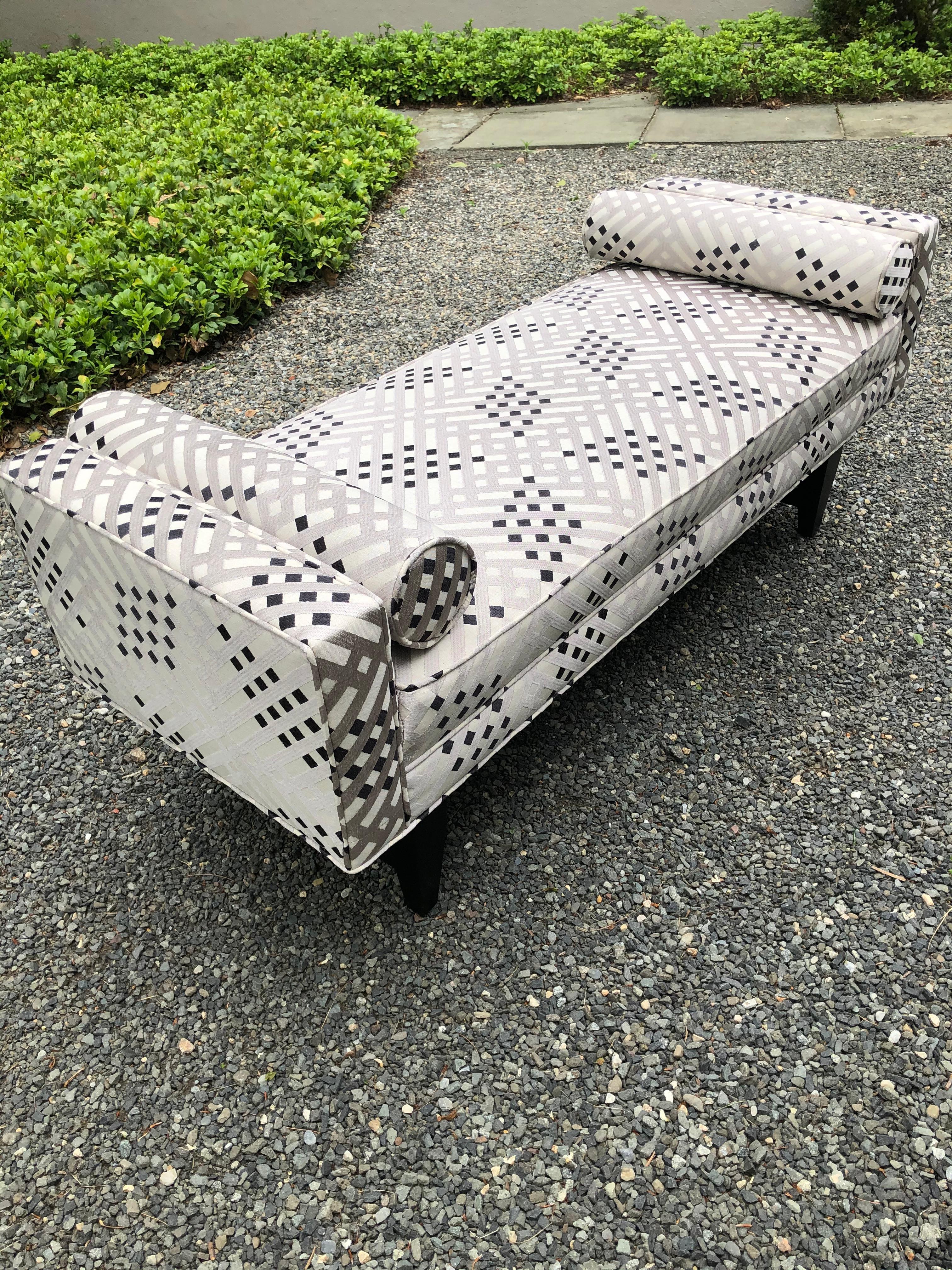 Stunning Custom Upholstered Settee Bench in Colefax and Fowler 3