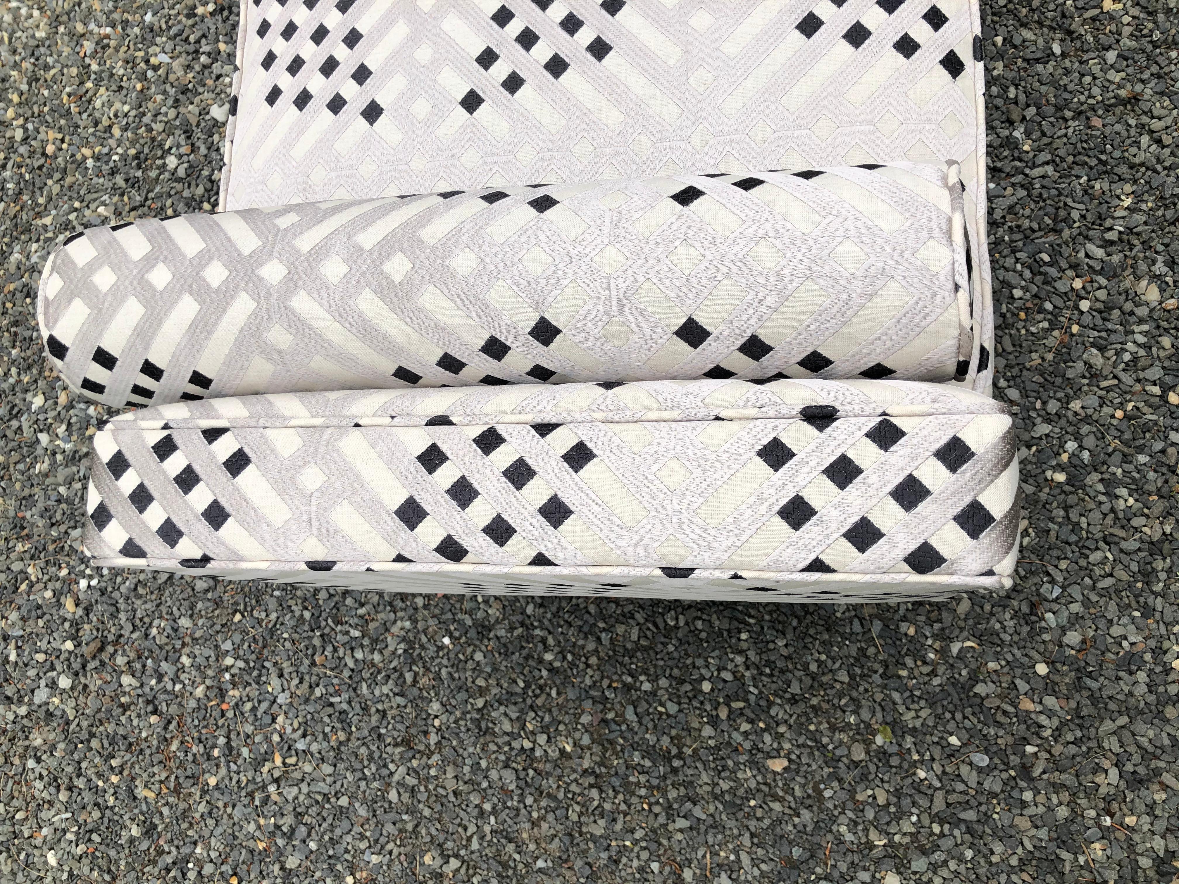 Stunning Custom Upholstered Settee Bench in Colefax and Fowler 5