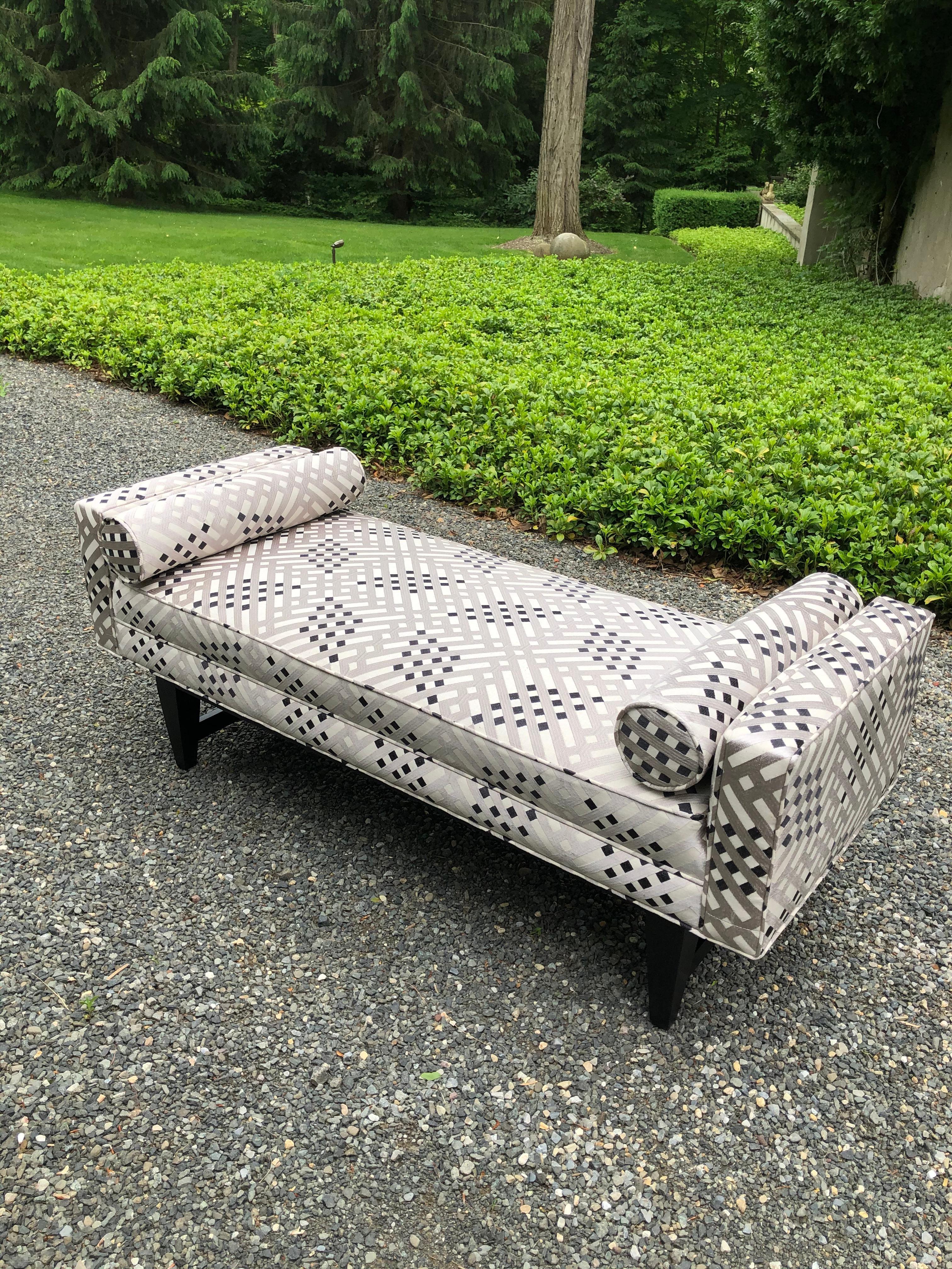 Stunning Custom Upholstered Settee Bench in Colefax and Fowler 2