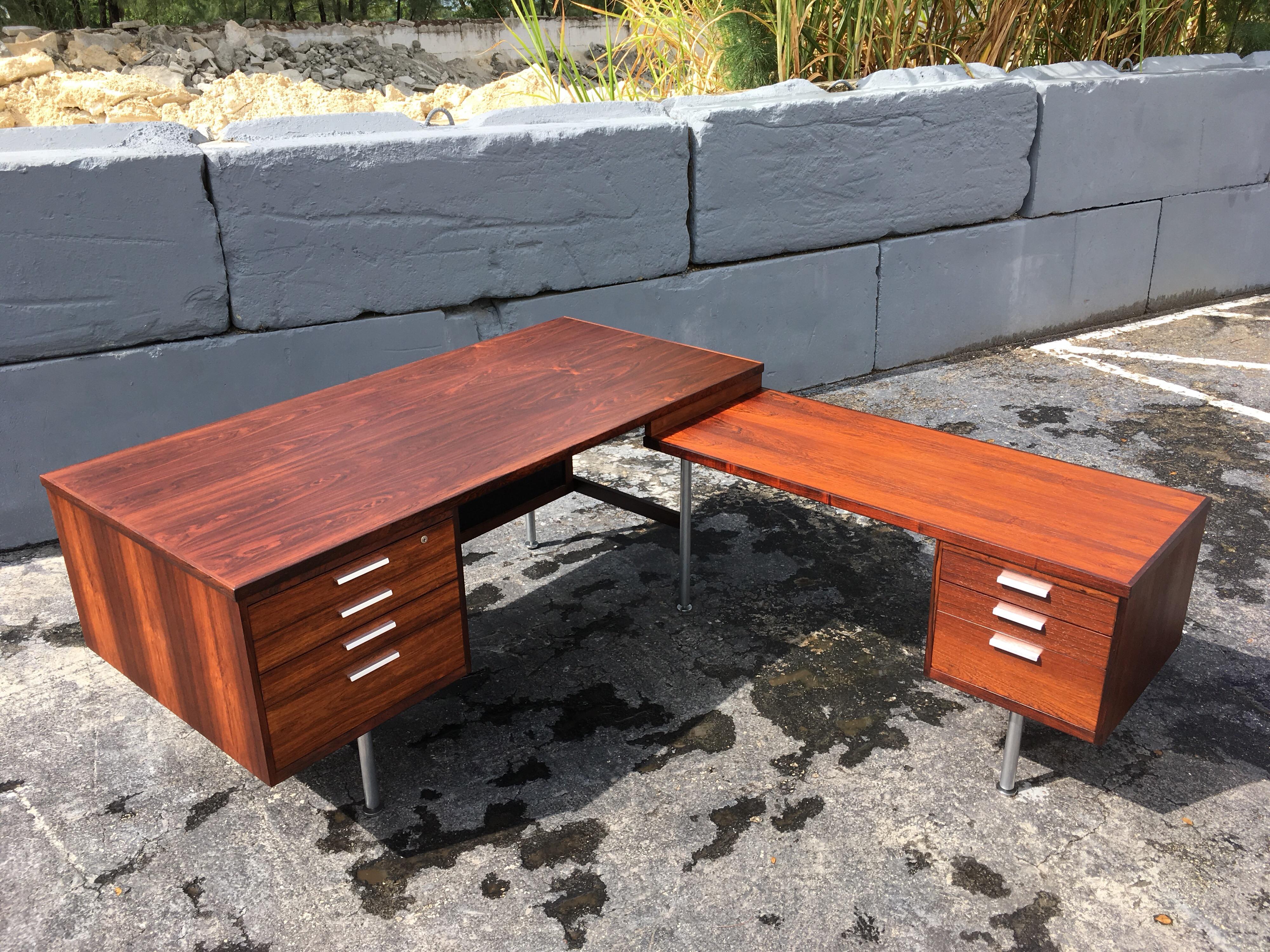 Stunning Danish Mid-Century Modern Desk In Good Condition In Miami, FL