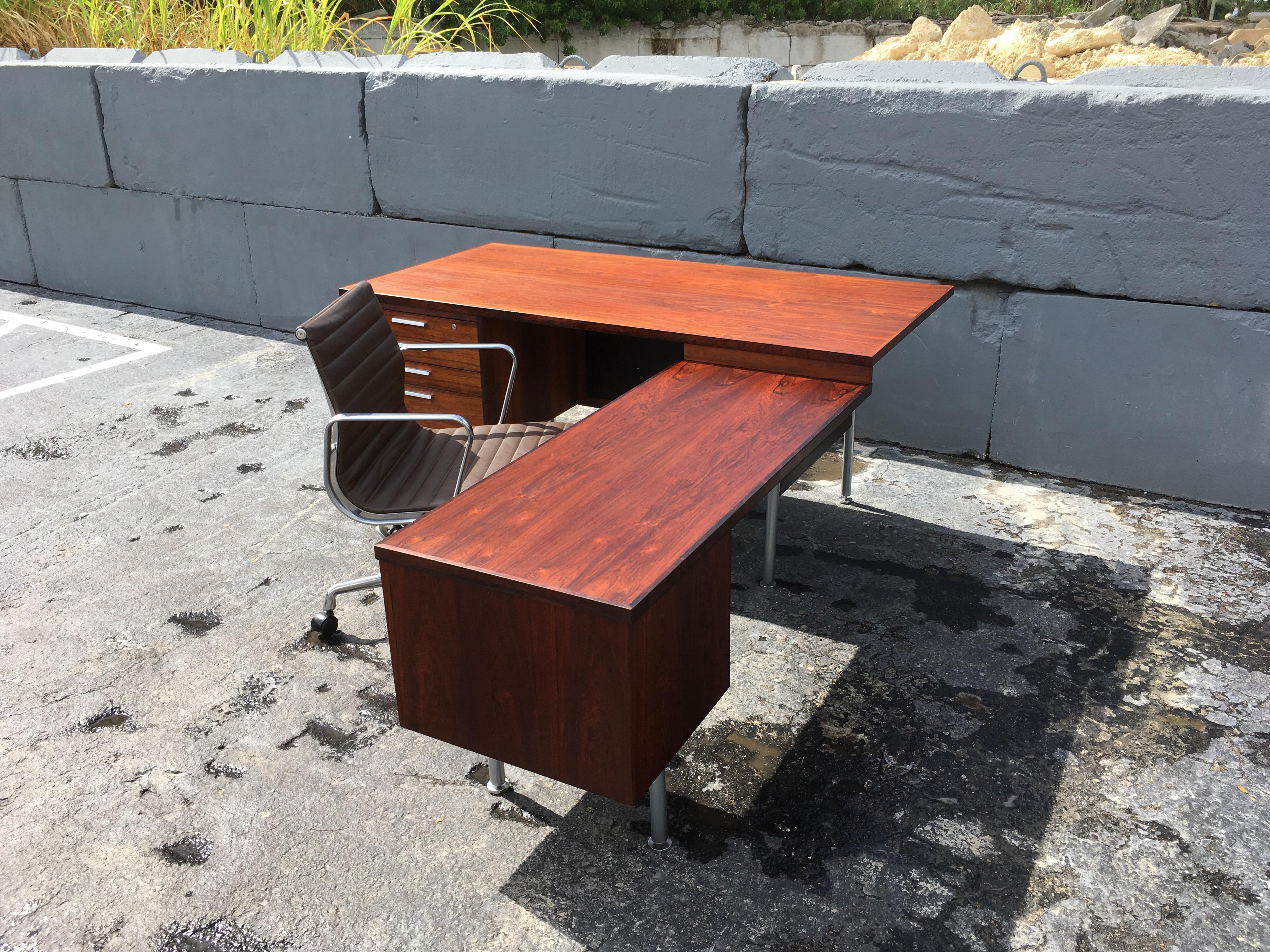 Late 20th Century Stunning Danish Mid-Century Modern Desk