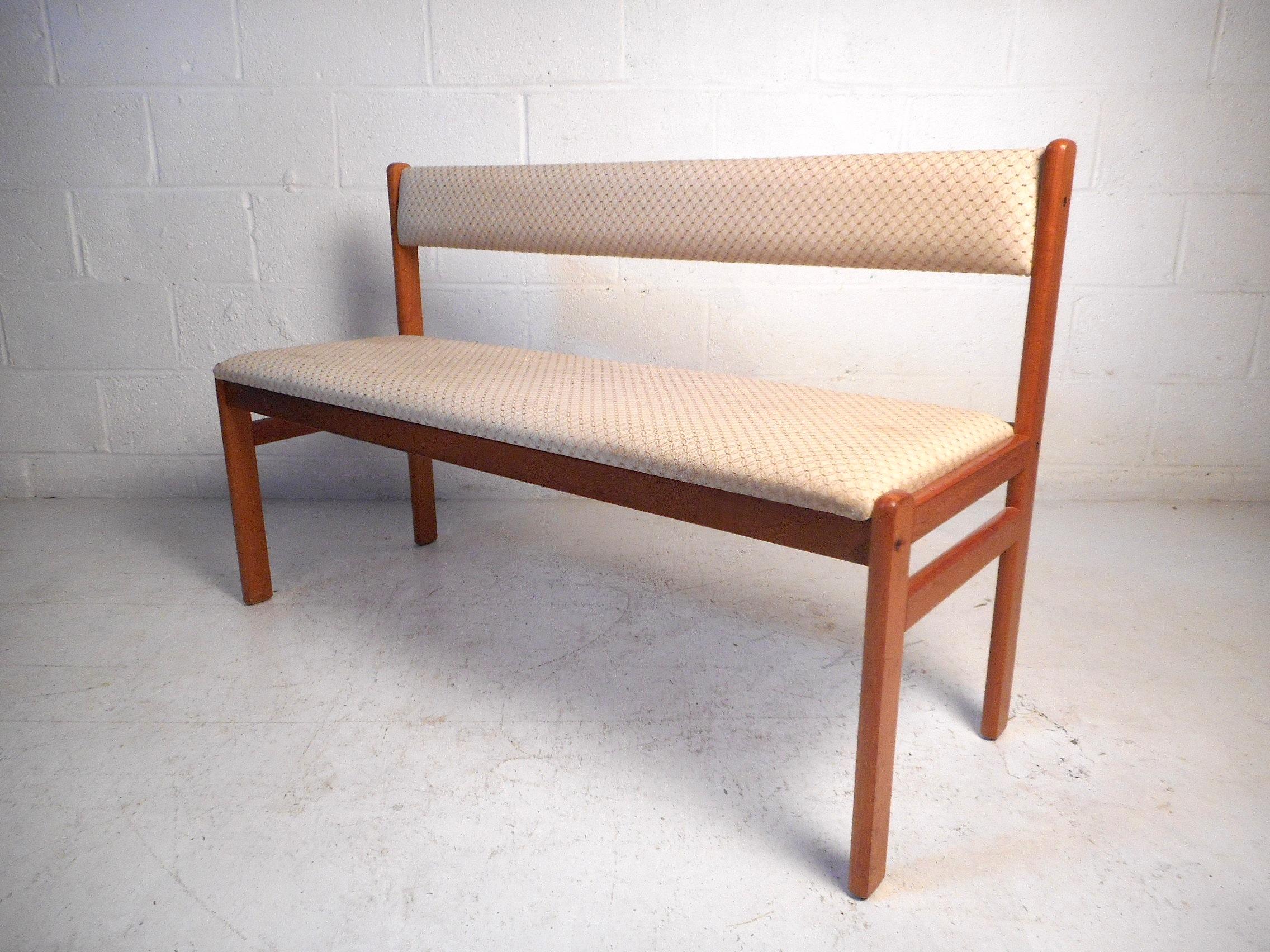 Stunning Danish Modern Upholstered Sectional Bench In Good Condition In Brooklyn, NY