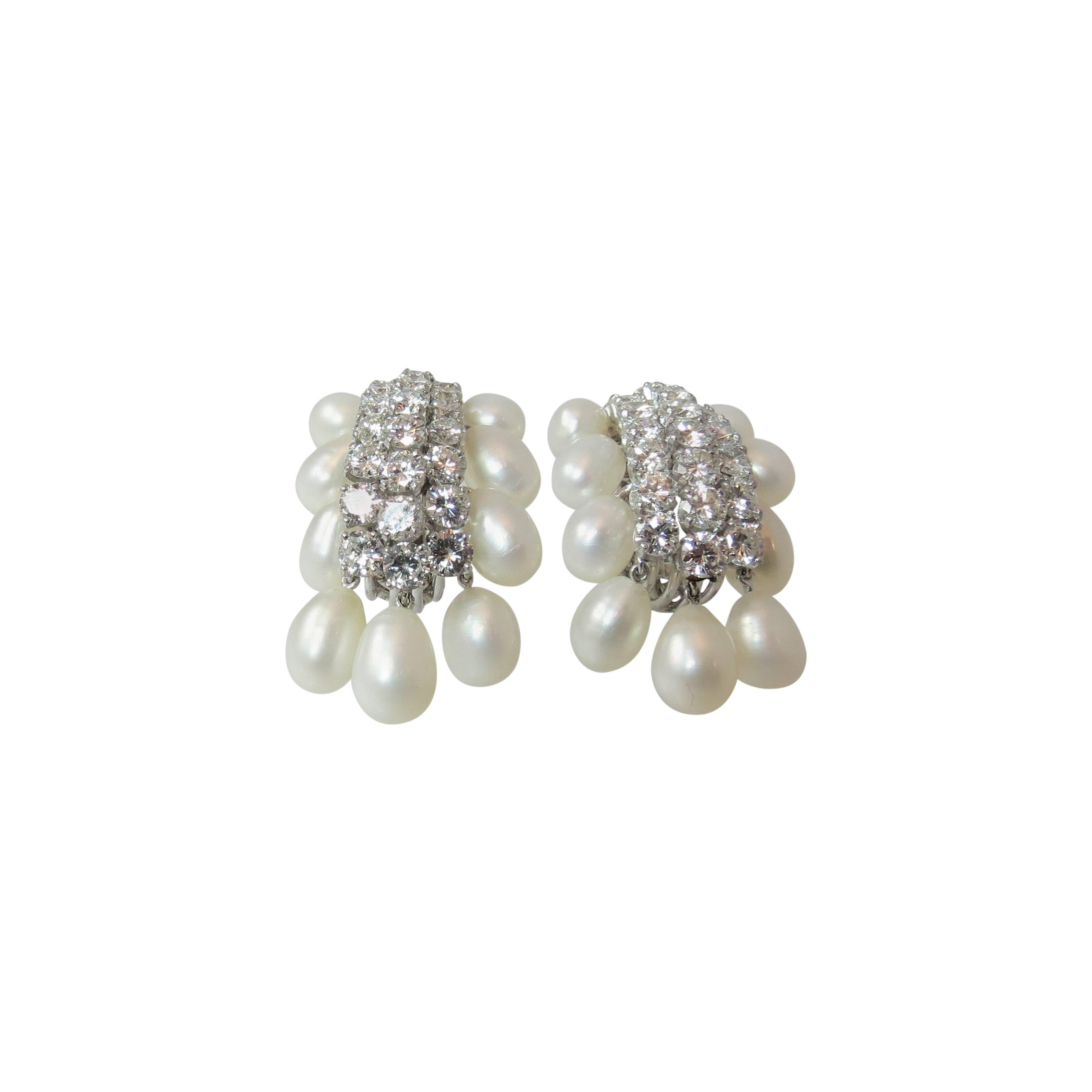 Stunning David Webb Platinum and Diamond Biwi Cultured Pearl Earrings For Sale