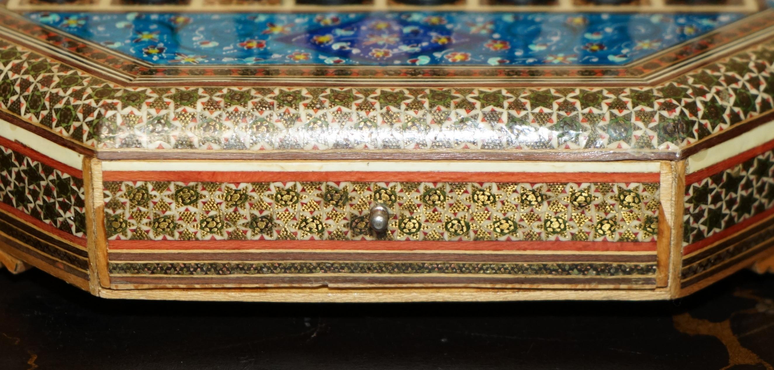impresionante tablero de ajedrez antiguo con piezas de ajedrez de estilo stunton en venta 5