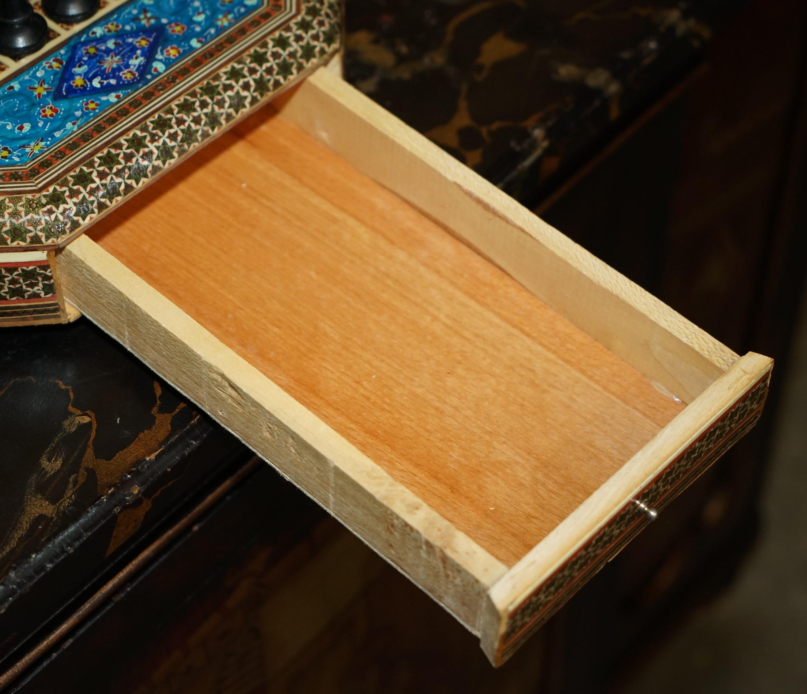 impresionante tablero de ajedrez antiguo con piezas de ajedrez de estilo stunton en venta 6