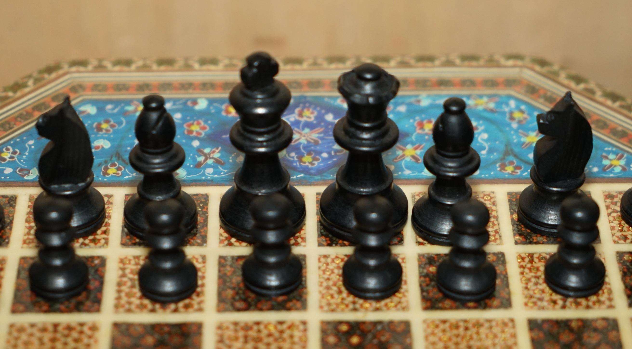 impresionante tablero de ajedrez antiguo con piezas de ajedrez de estilo stunton en venta 10