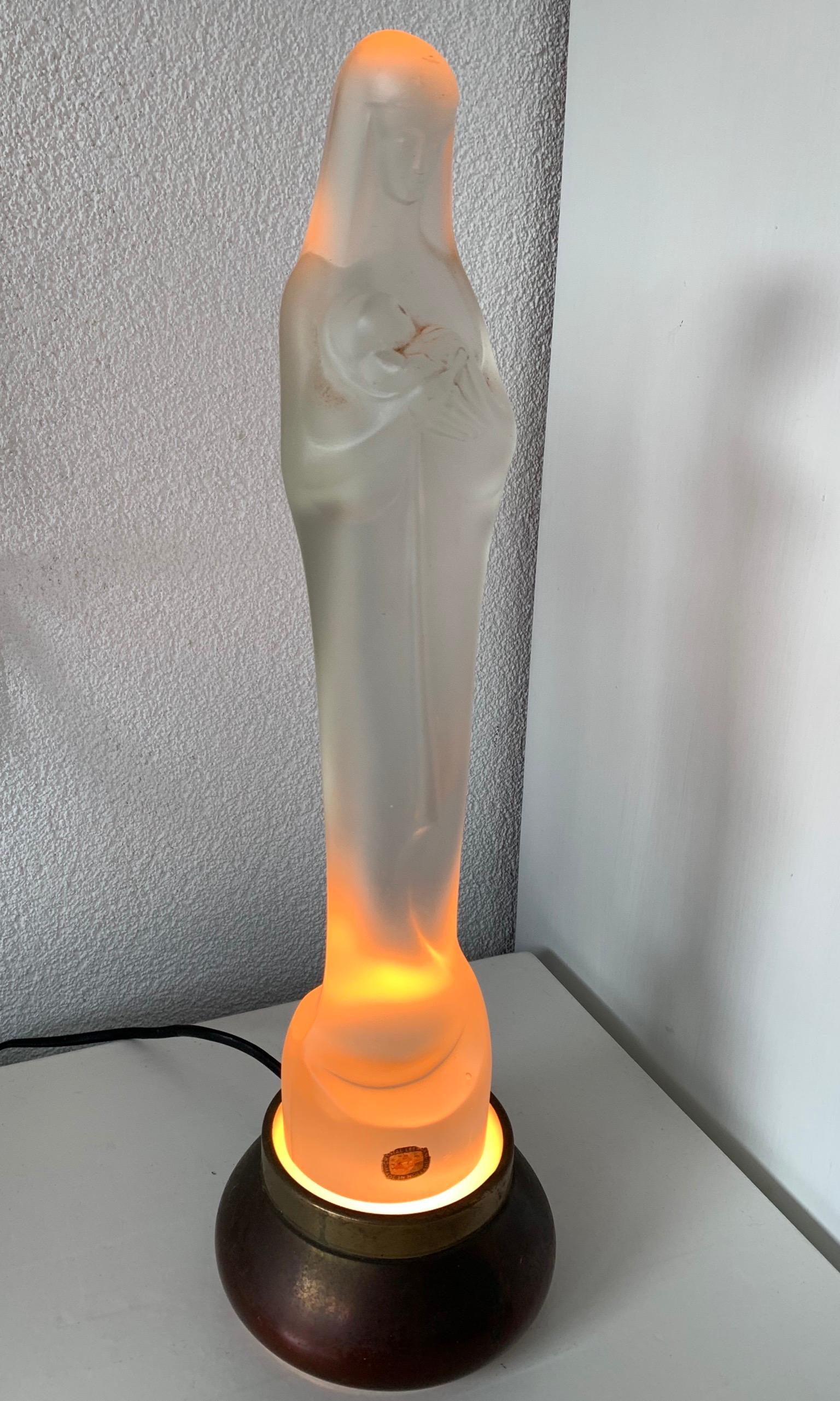 Dutch Stunning Design Glass Art Madonna and Child Jesus Sculpture w. Stand and Light For Sale