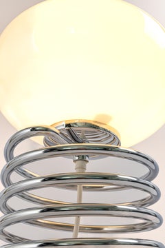 1 of 2 Lampada da tavolo a spirale dal design sorprendente, Ingo Maurer, anni '70