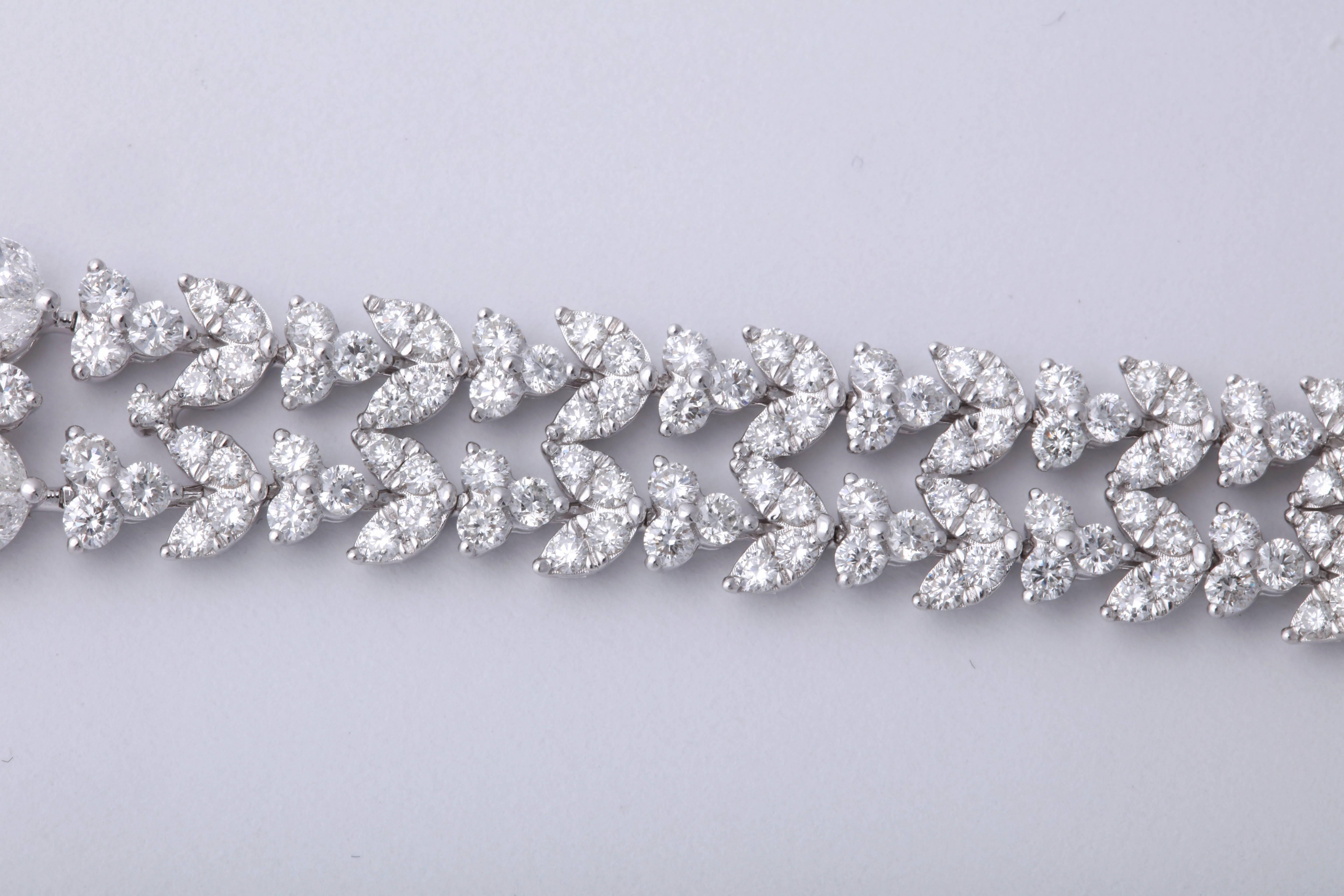 Women's Stunning Diamond Bracelet For Sale