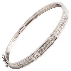 Stunning Diamond Hinges Bracelet, 18K White Gold, Total Approx 2.55 Carat