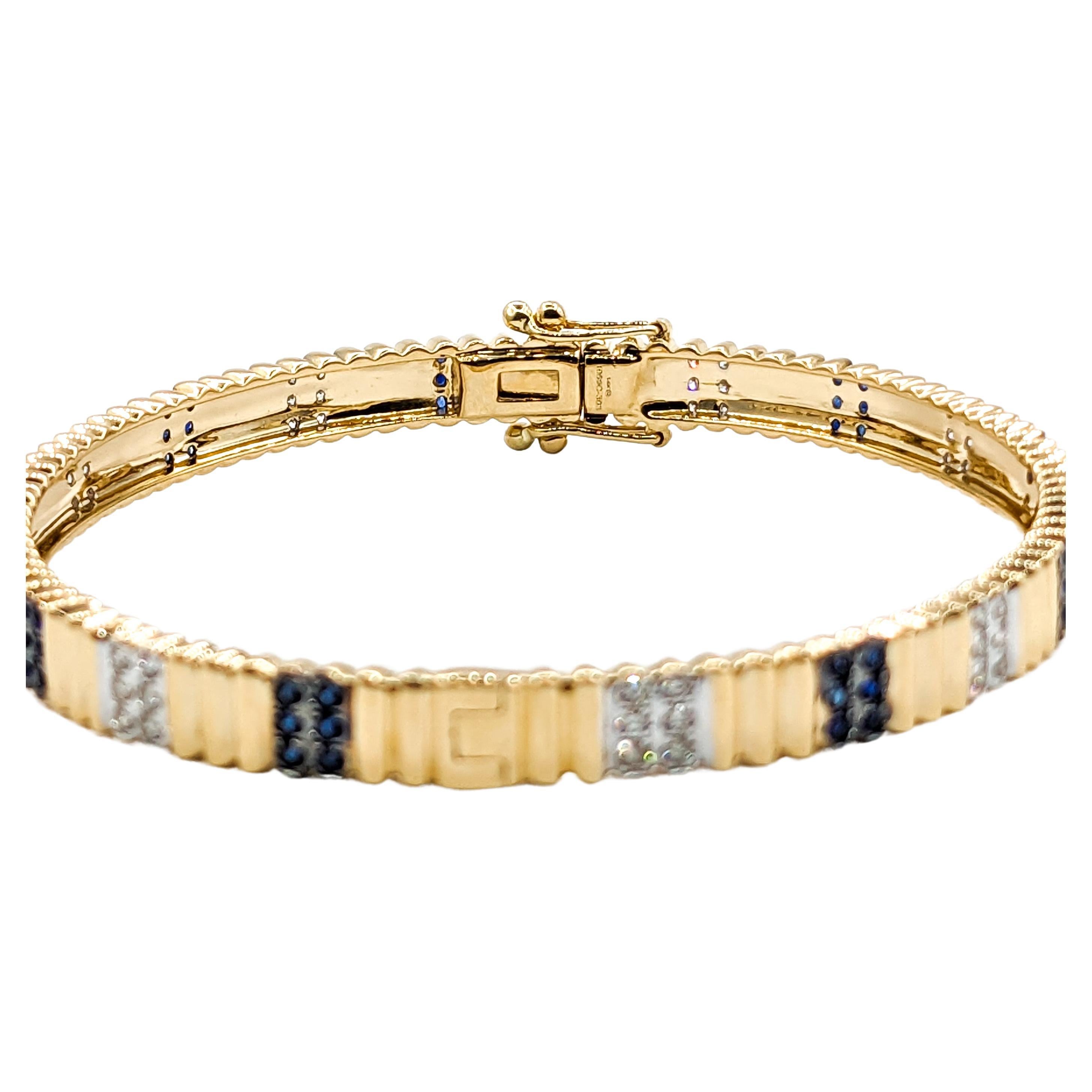 Bracelet en or jaune avec diamants et saphirs

Voici notre superbe bracelet, symbole d'élégance et de sophistication. Réalisée en or jaune 14 carats, cette pièce exquise est un mélange parfait de style moderne et de grâce intemporelle. Le bracelet