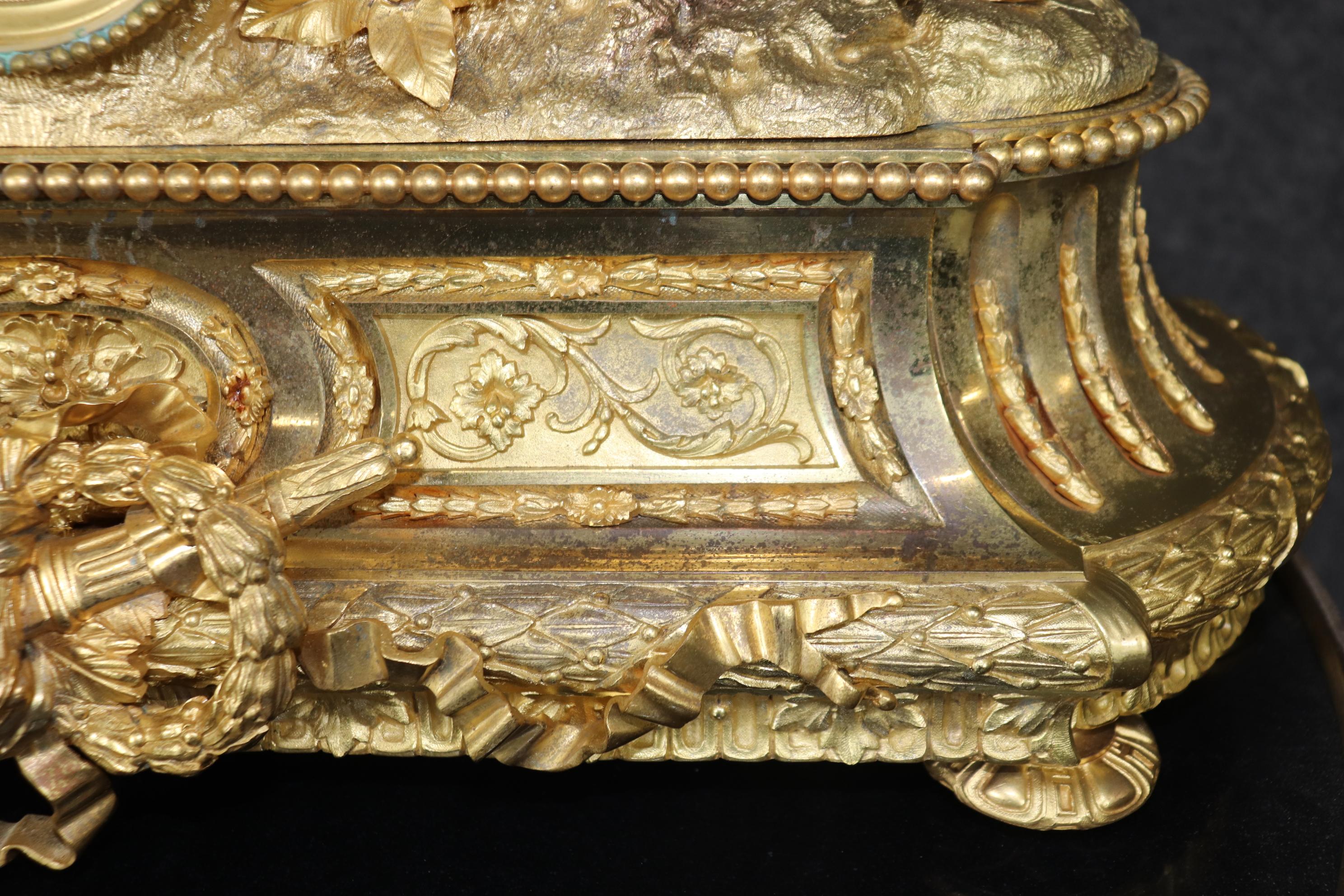 Stunning Dore' Bronze and dark Bronze Cherub Mantel Clock by Vannier of Paris 8