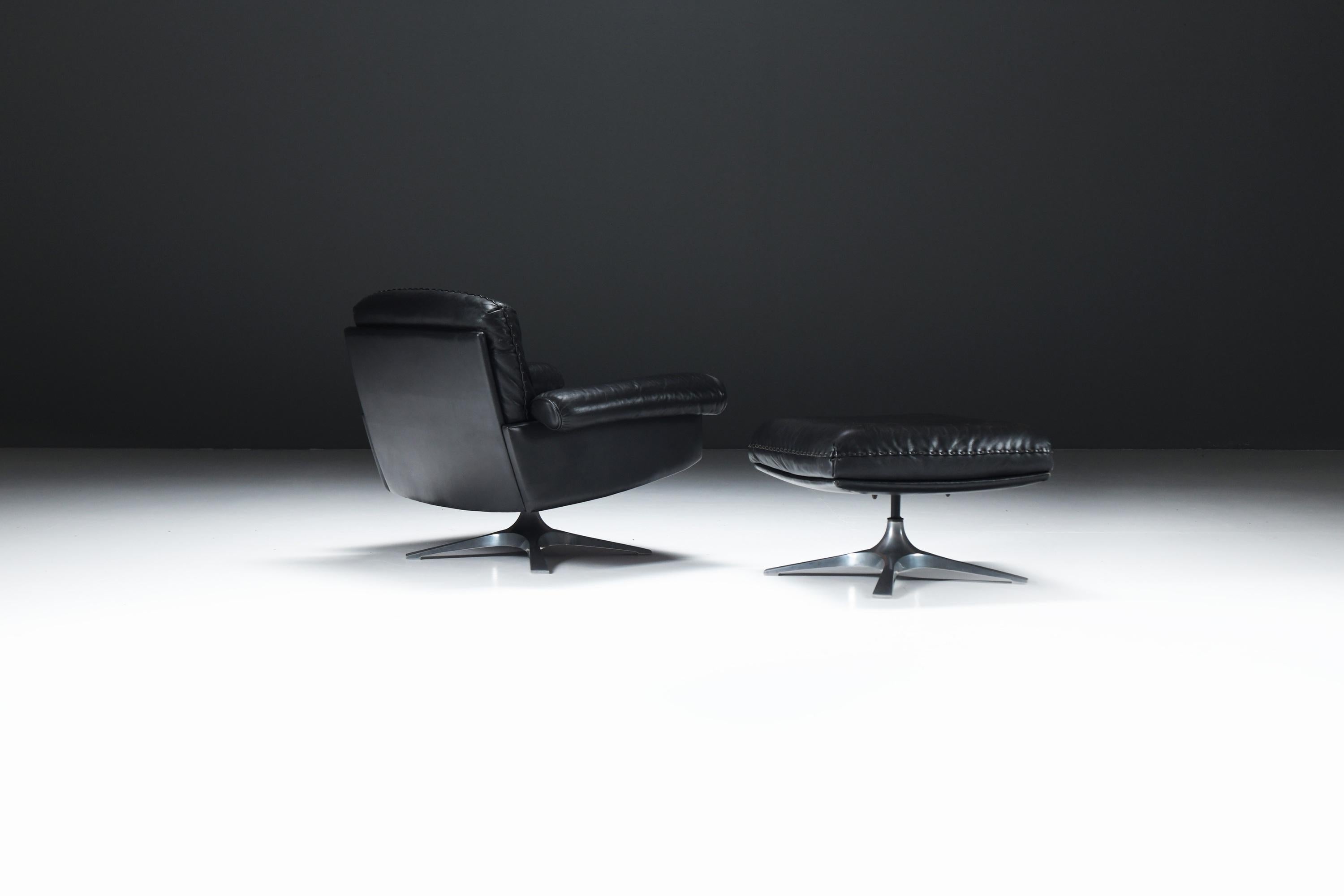 Atemberaubender DS 31 Loungesessel und Ottomane von De Sede Team für De Sede EXCLUSIV Schweizer (Leder) im Angebot