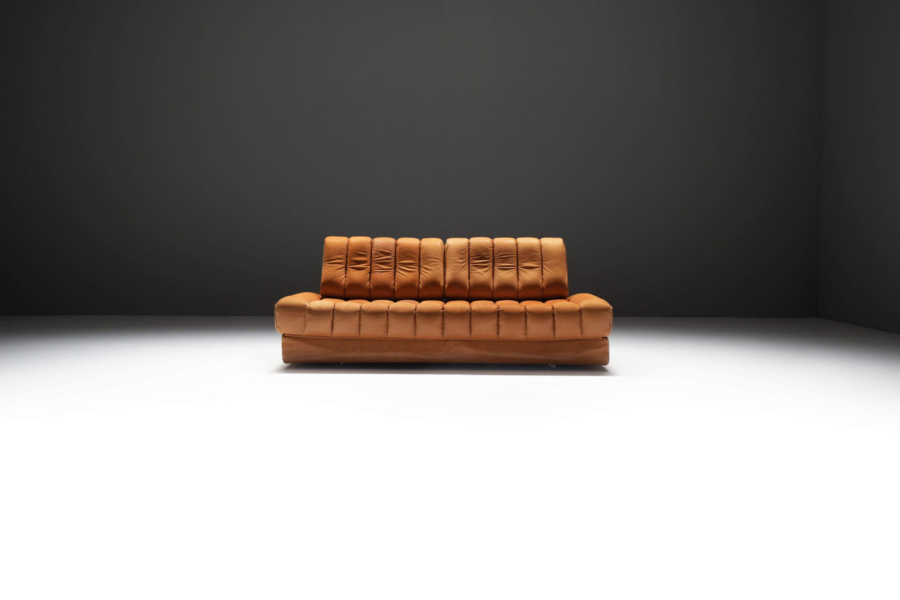 Mid-Century moderno Stupendo divano/letto DS-85 in pelle originale color cognac del Team De Sede per De Sede in vendita