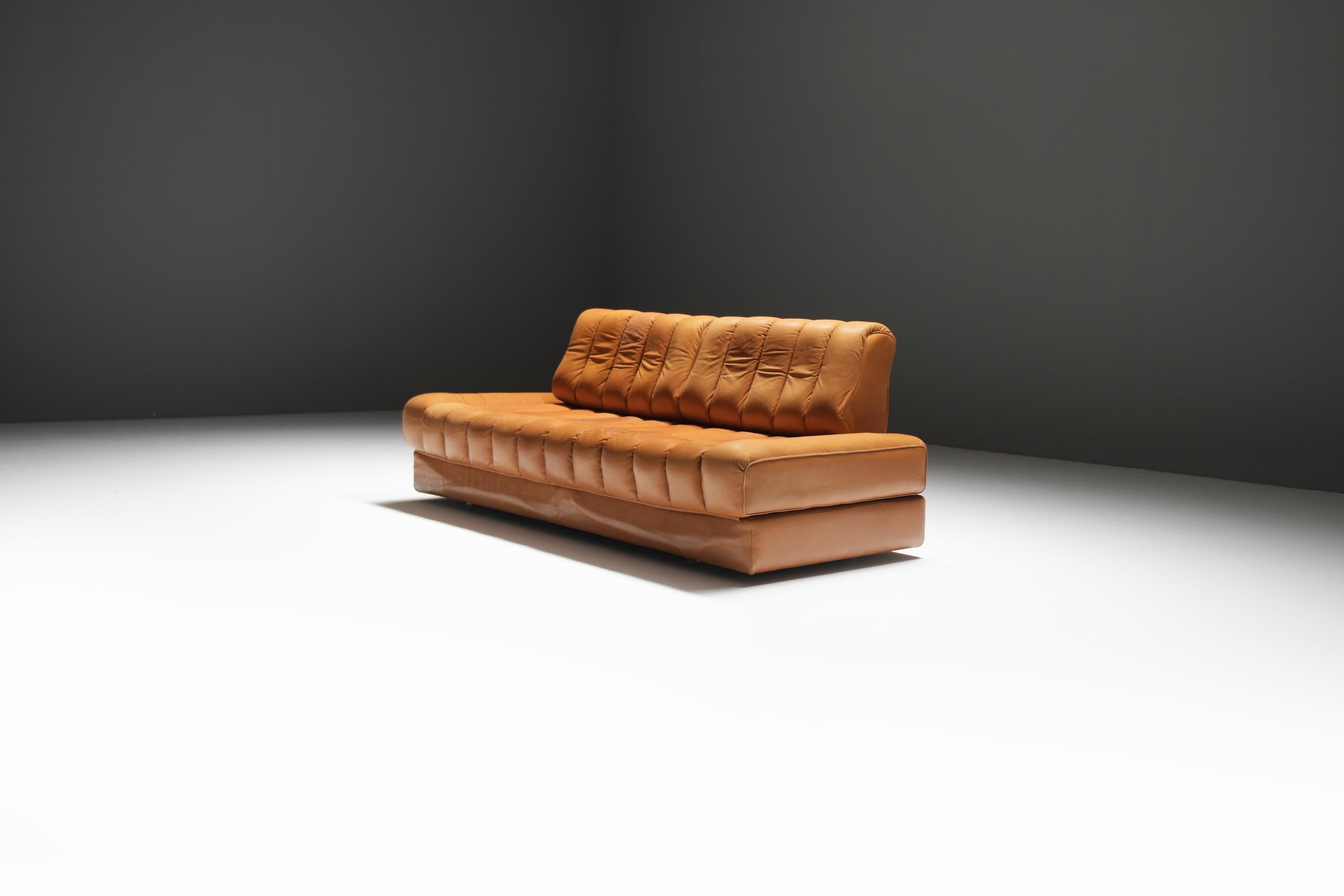 Svizzero Stupendo divano/letto DS-85 in pelle originale color cognac del Team De Sede per De Sede in vendita