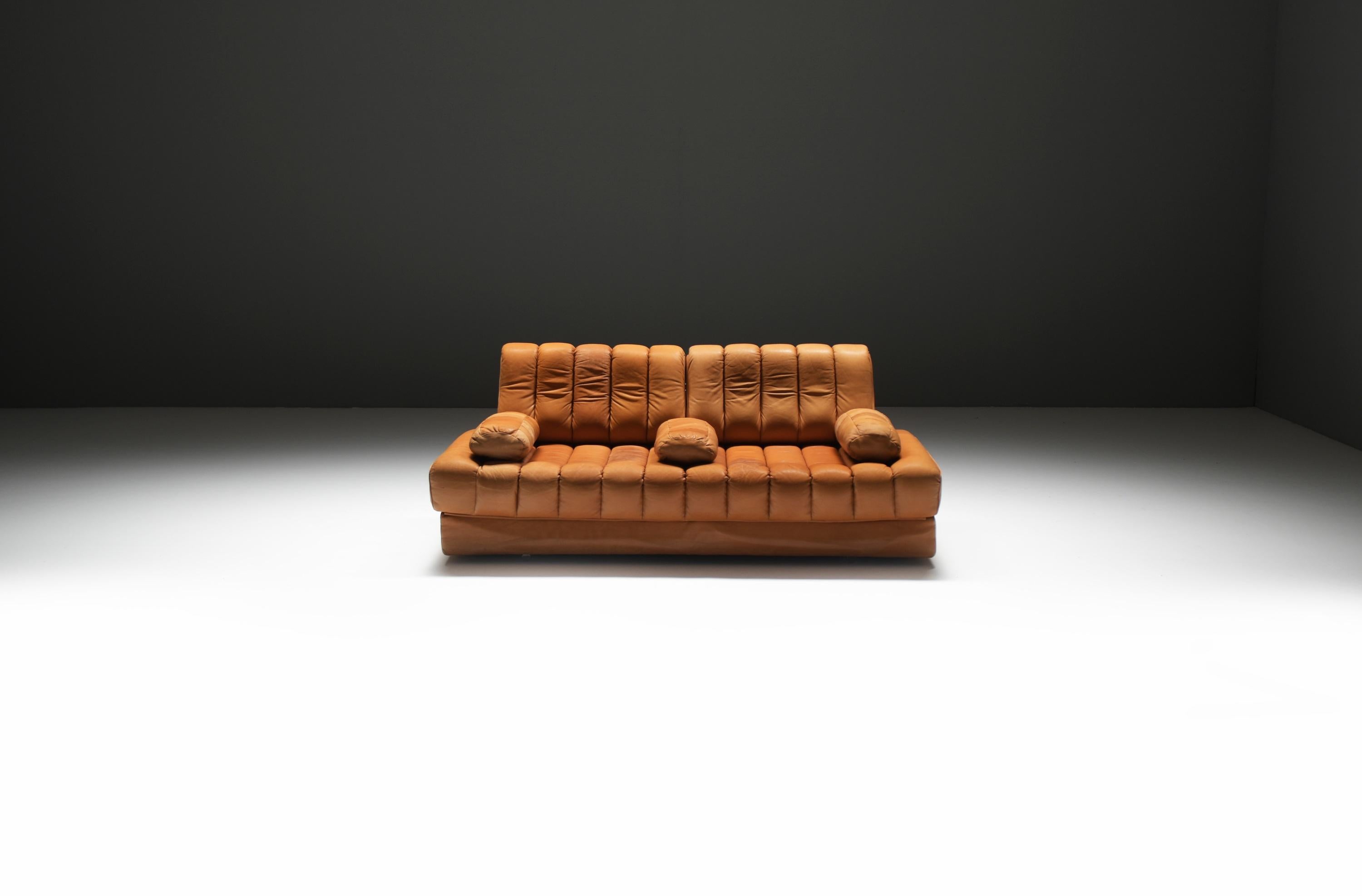 Stupendo divano/letto DS-85 in pelle originale color cognac del Team De Sede per De Sede In condizioni buone in vendita a Buggenhout, Oost-Vlaanderen