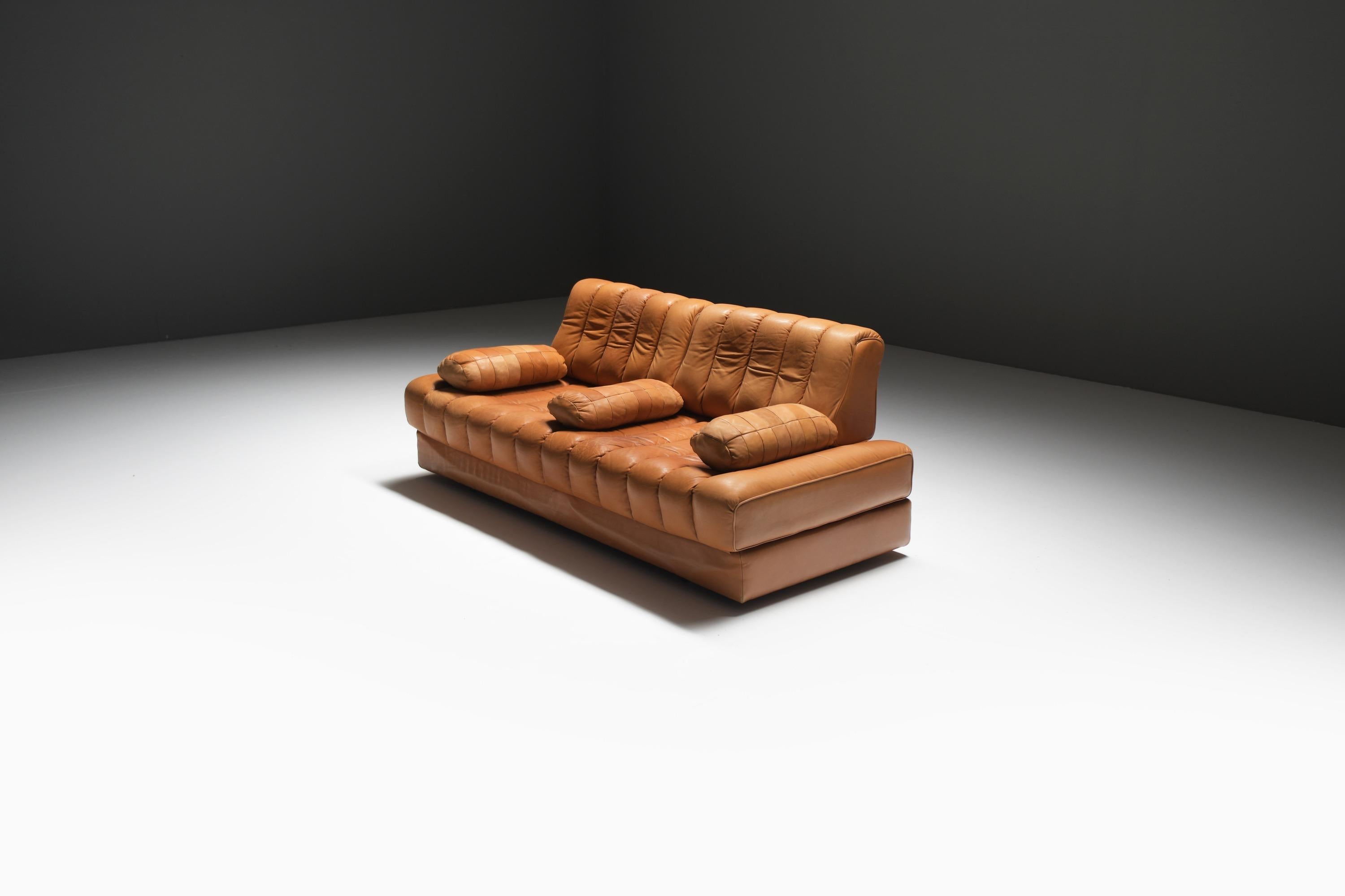 XX secolo Stupendo divano/letto DS-85 in pelle originale color cognac del Team De Sede per De Sede in vendita