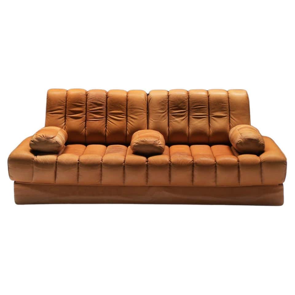 De Sede 'DS-15' Modular Sofa in Patinated Cognac Leather, Switzerland 1970's
