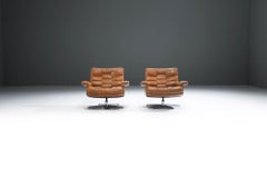 Stunning DS-P leather lounge swivel chairs by Robert Haussmann - De Sede Swiss