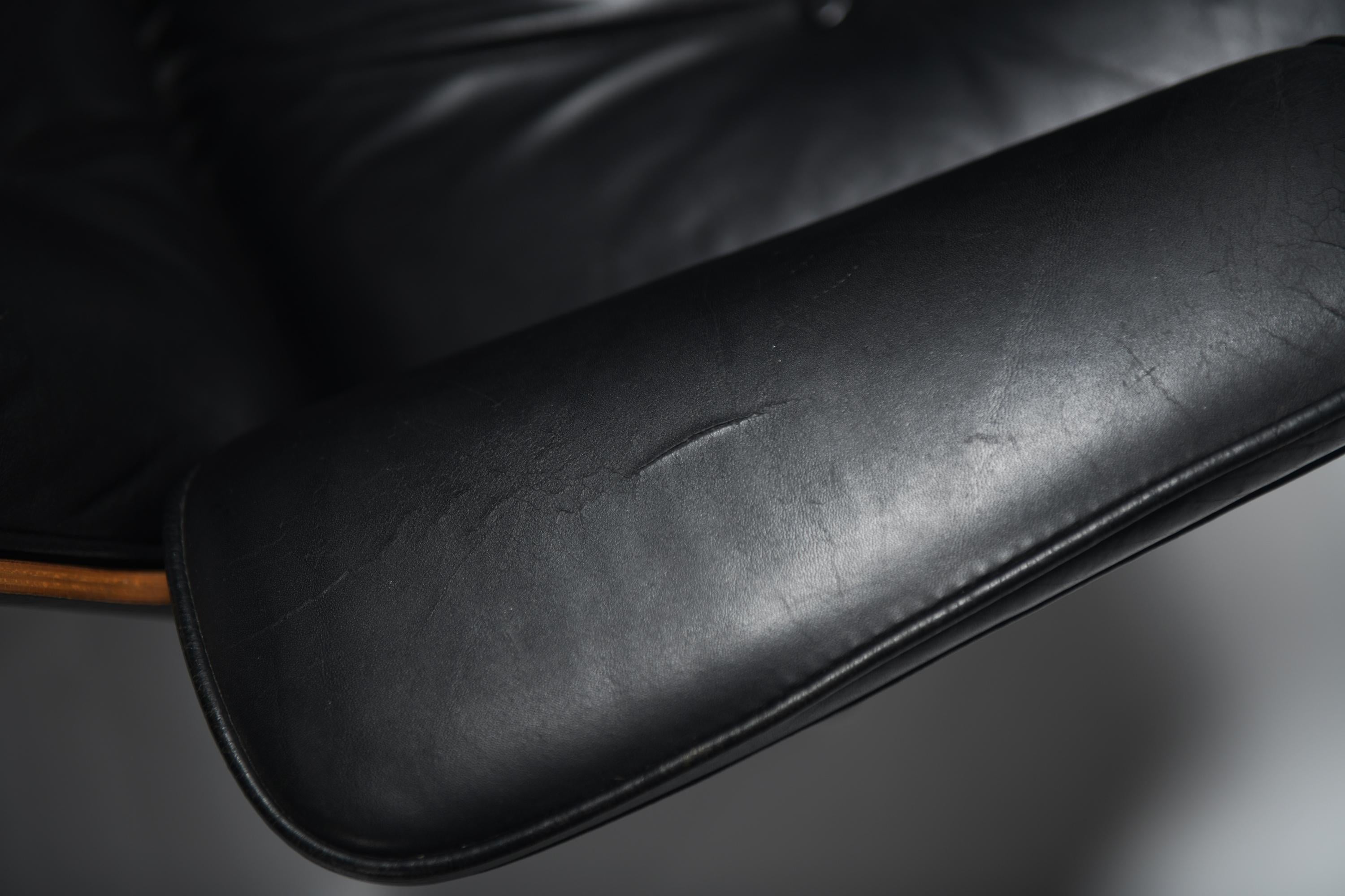 Stunning Eames lounge chair set & ottoman by Ray & Charles Eames - Herman Miller For Sale 5