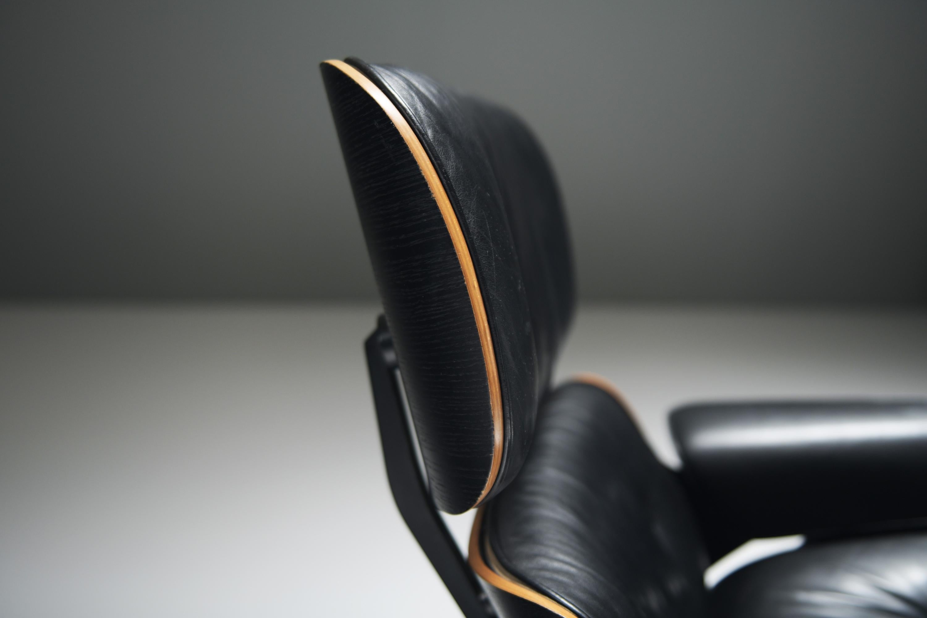 Stunning Eames lounge chair set & ottoman by Ray & Charles Eames - Herman Miller For Sale 4