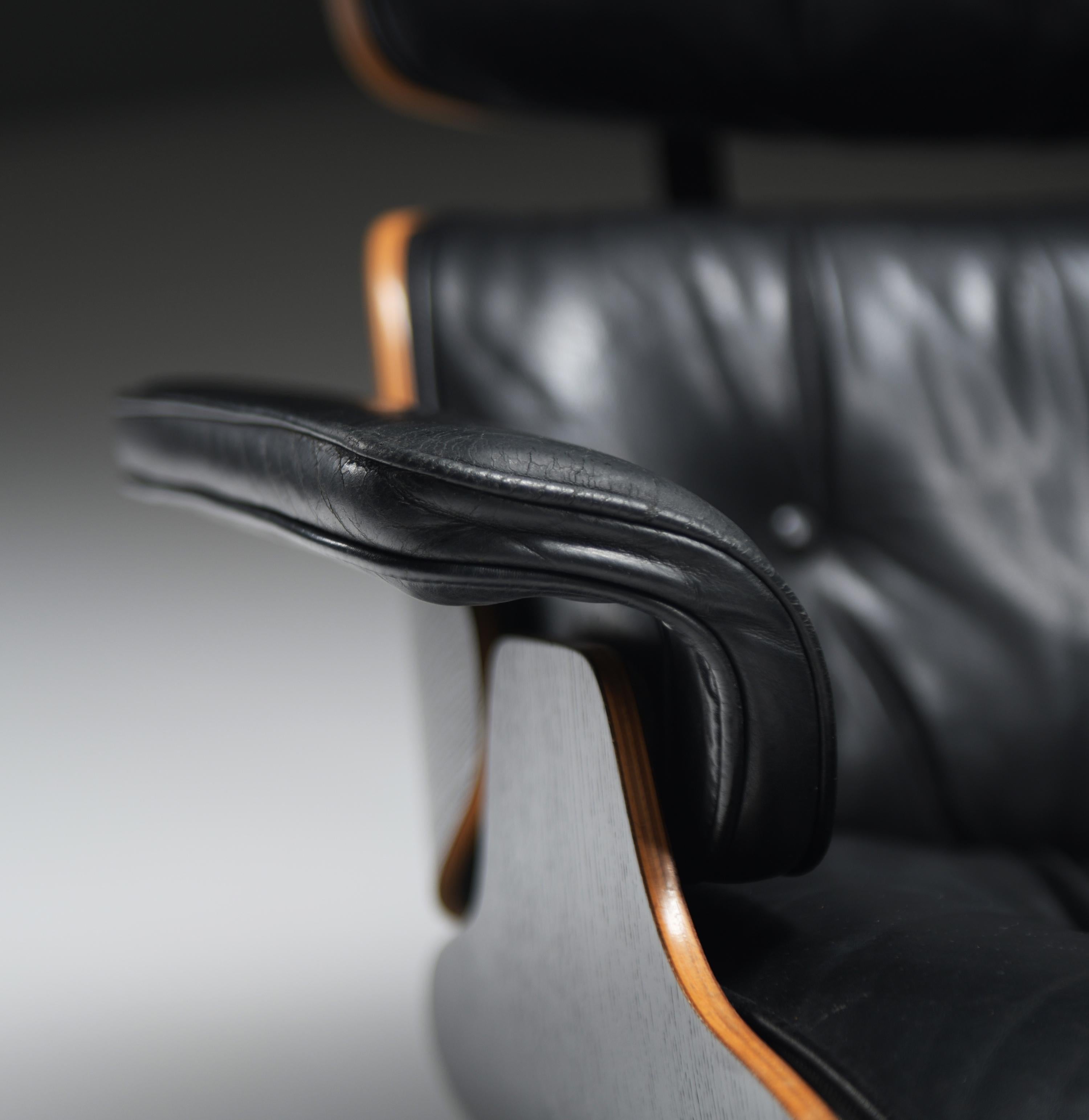 Stunning Eames lounge chair set & ottoman by Ray & Charles Eames - Herman Miller For Sale 1