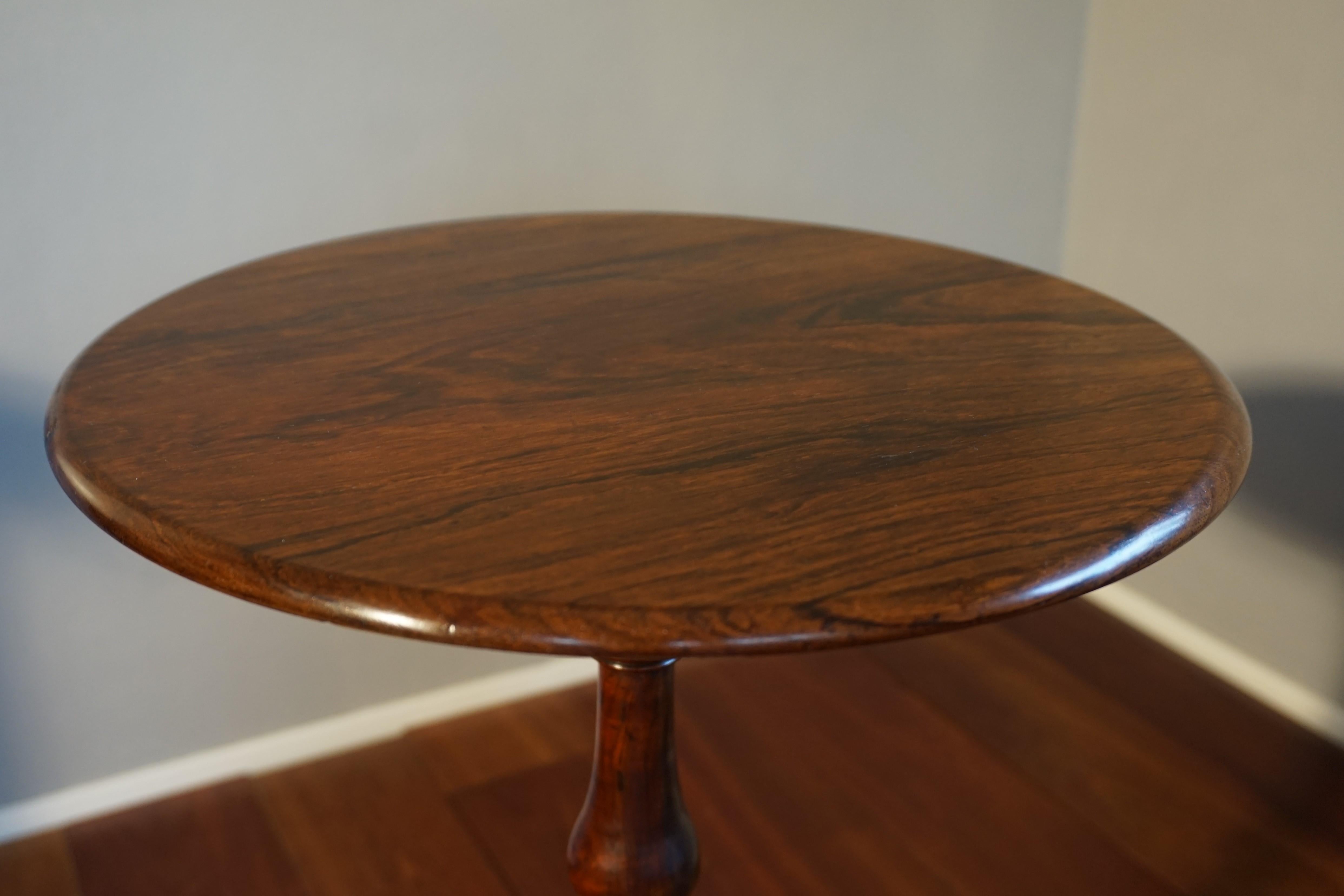 George IV Stunning Early 1800s Georgian Tripod Wine Table / End Table with Amazing Patina