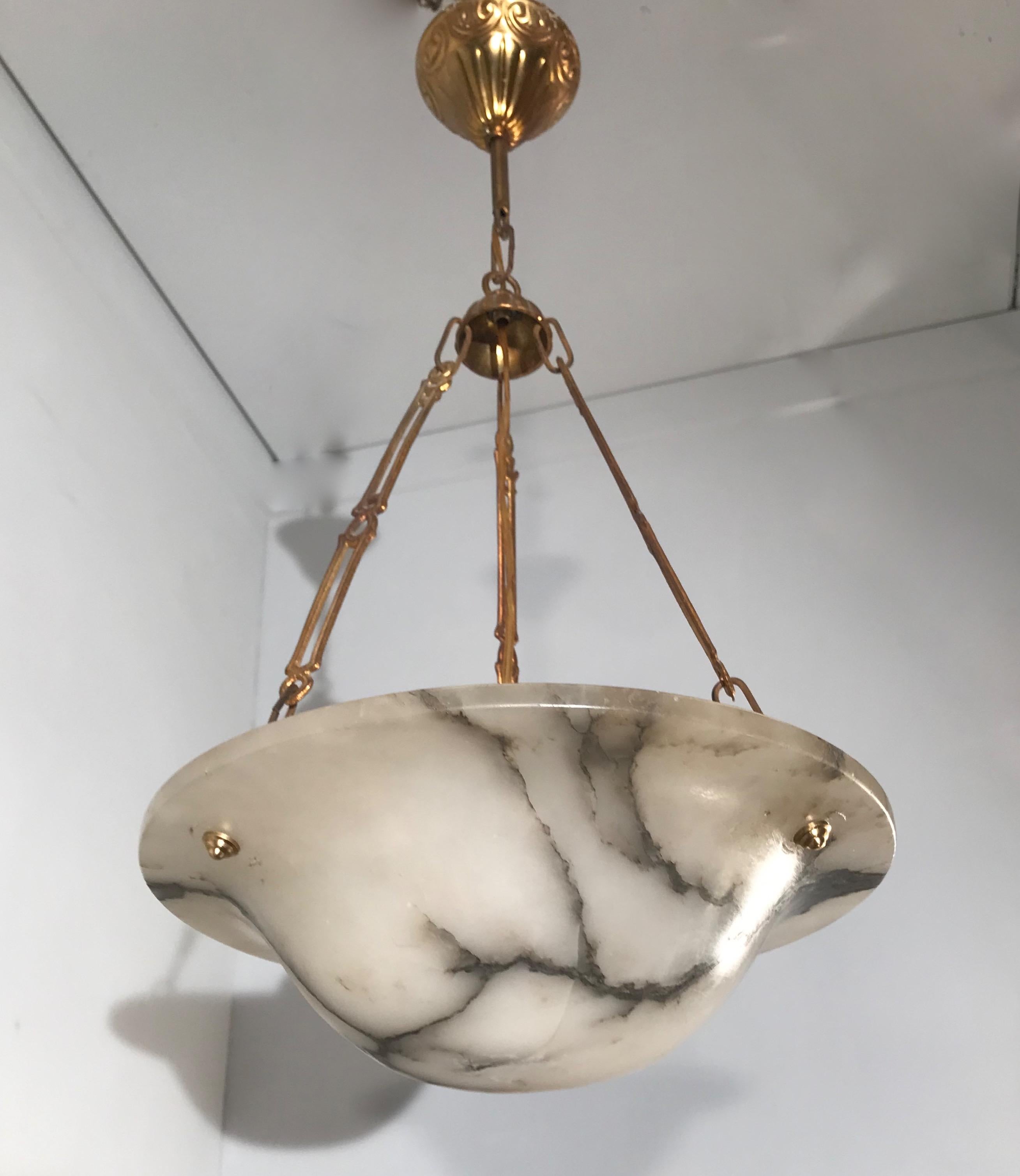 Stunning Shape Arts and Crafts era White and Black Veins Alabaster Pendant Light In Good Condition In Lisse, NL