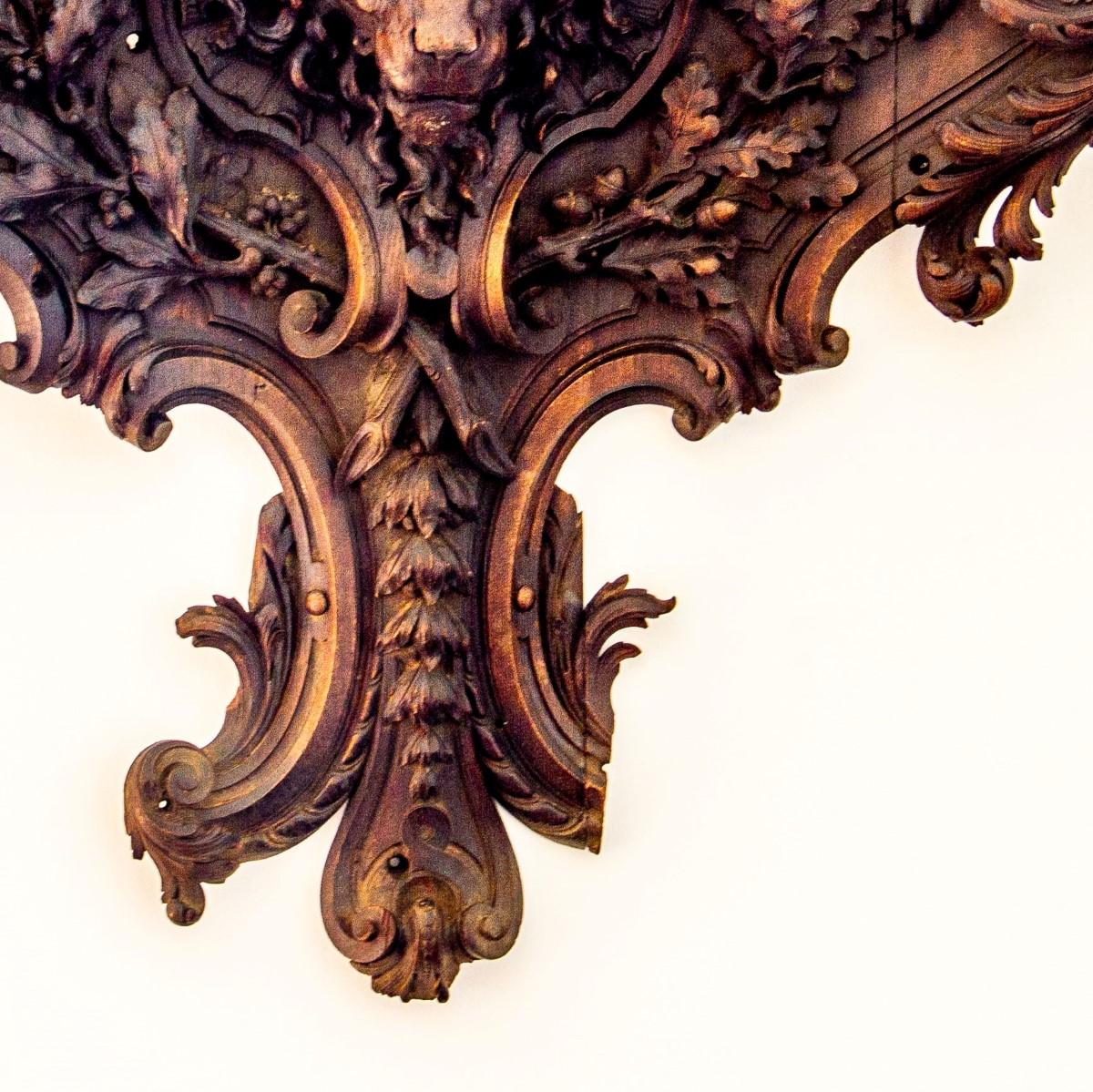 Gothique Superbe fragment de bois de chêne sculpté anglais du début du 19ème siècle en vente