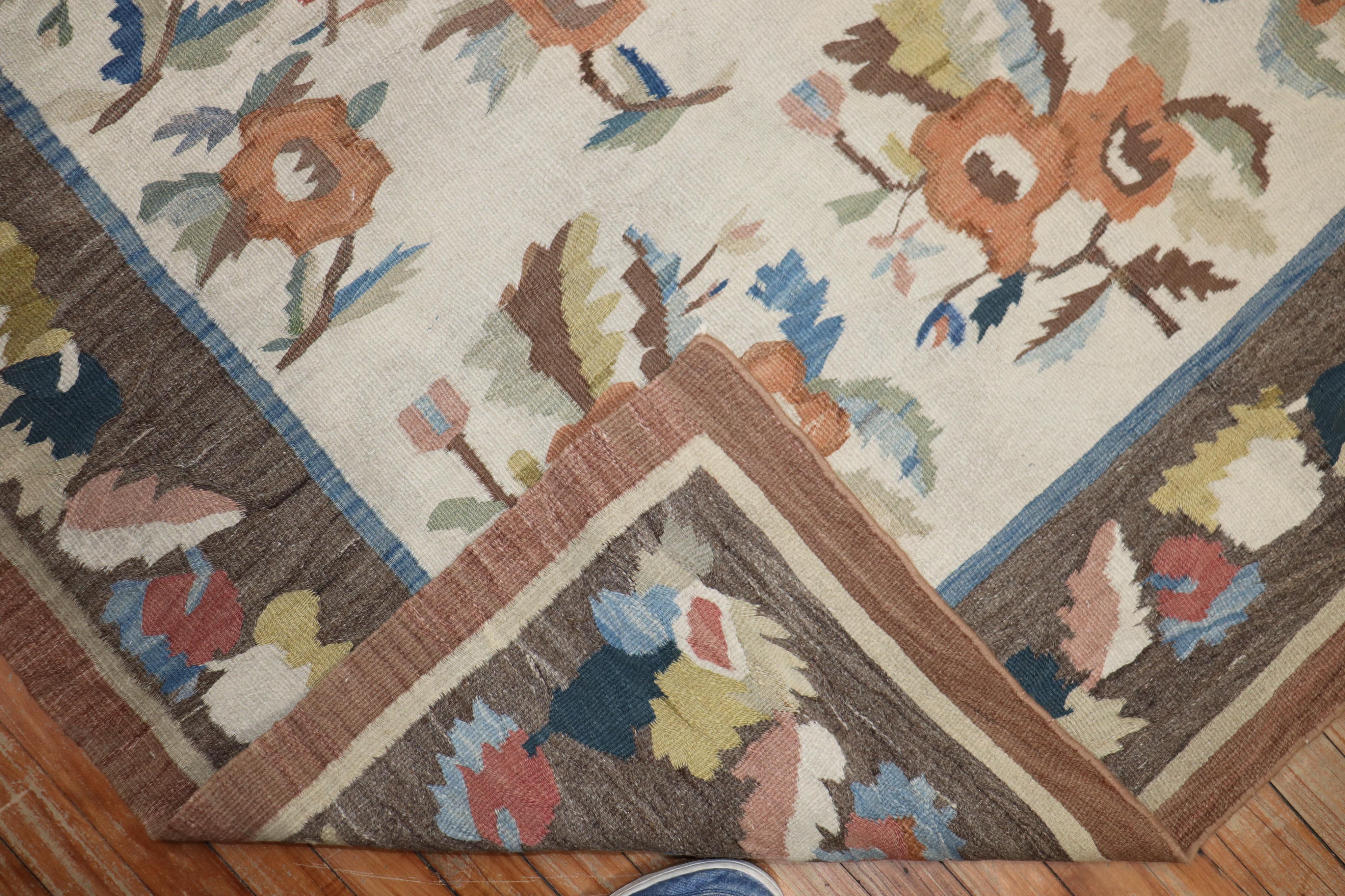 Stunning Early 20th Century Bessarabian Kilim In Good Condition In New York, NY