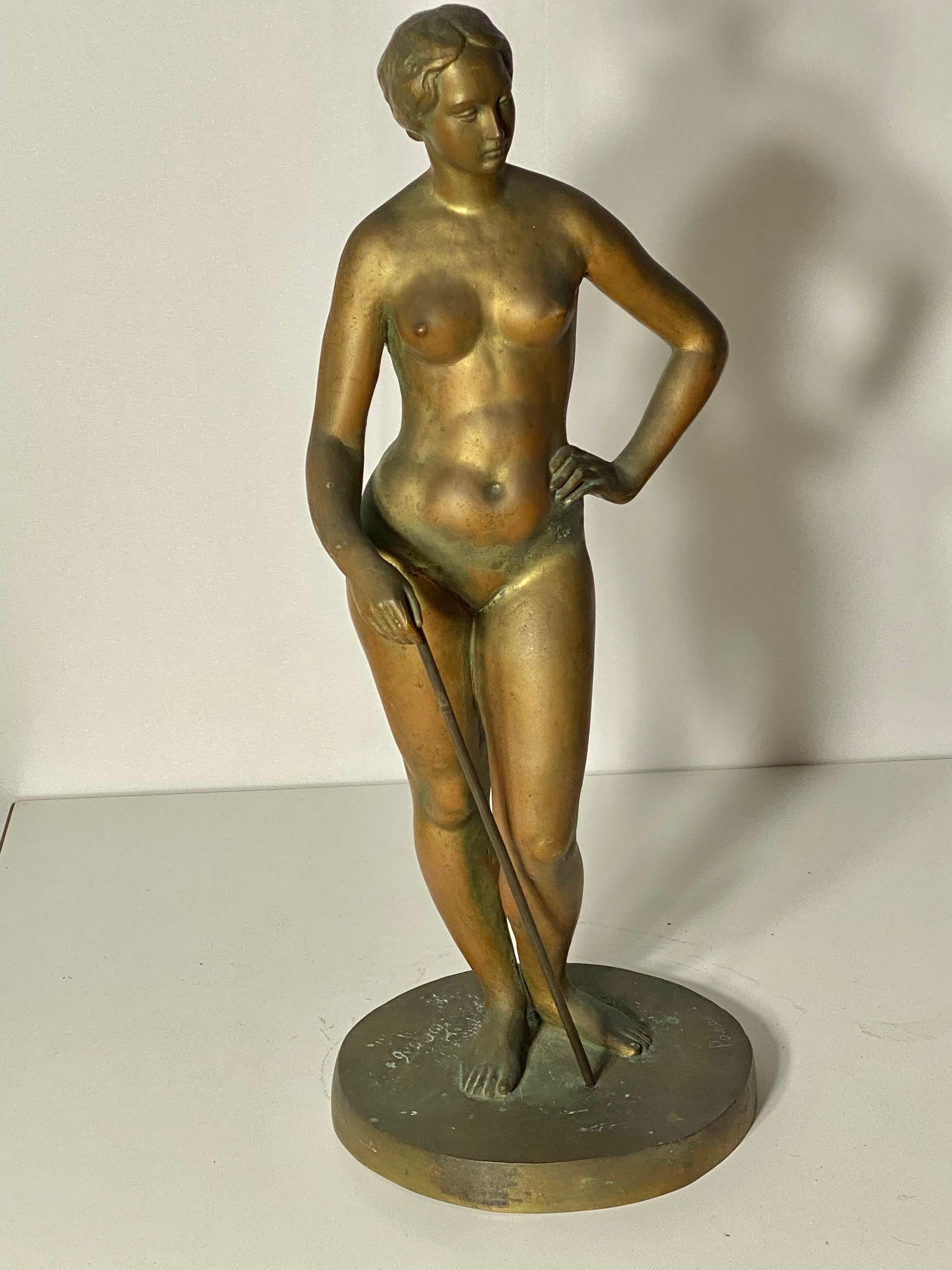 Atemberaubende Bronze des frühen 20. Jahrhunderts „ Frau mit Schilfrohr“ signiert. sehr ungewöhnlich! (Italienisch) im Angebot
