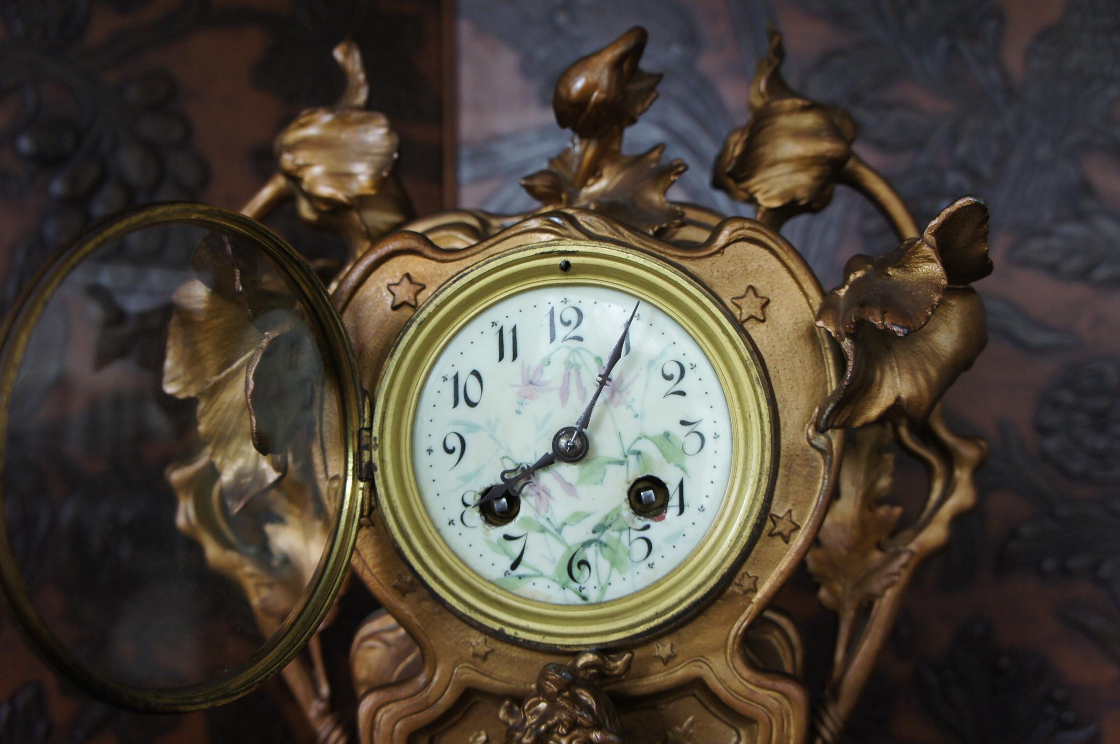 Stunning Early 20th Century Golden Color Art Nouveau Table or Mantel Clock 2