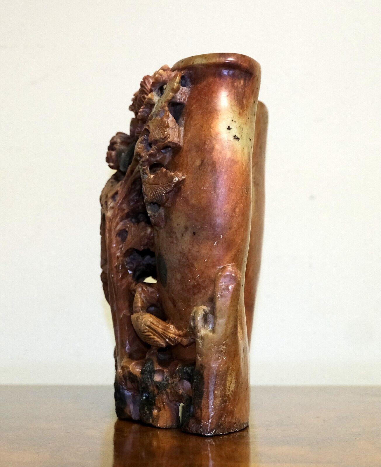 Hand-Crafted STUNNiNG EARLY 20TH CENTURY HAND CARVED SOAPSTONE DOUBLE VASE For Sale