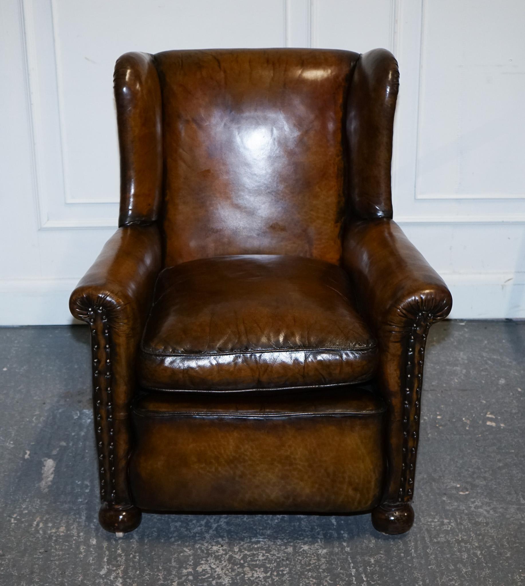 British STUNNING EARLY VICTORIAN HAND DYED BROWN LEATHER READING LOUNGE ARMCHAiR For Sale