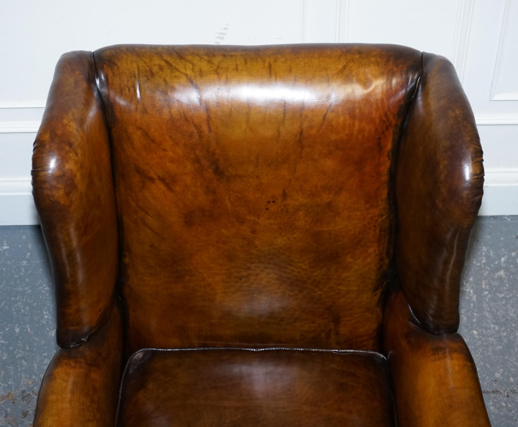 STUNNING EARLY VICTORIAN HAND DYED BROWN LEATHER READING LOUNGE ARMCHAiR For Sale 2