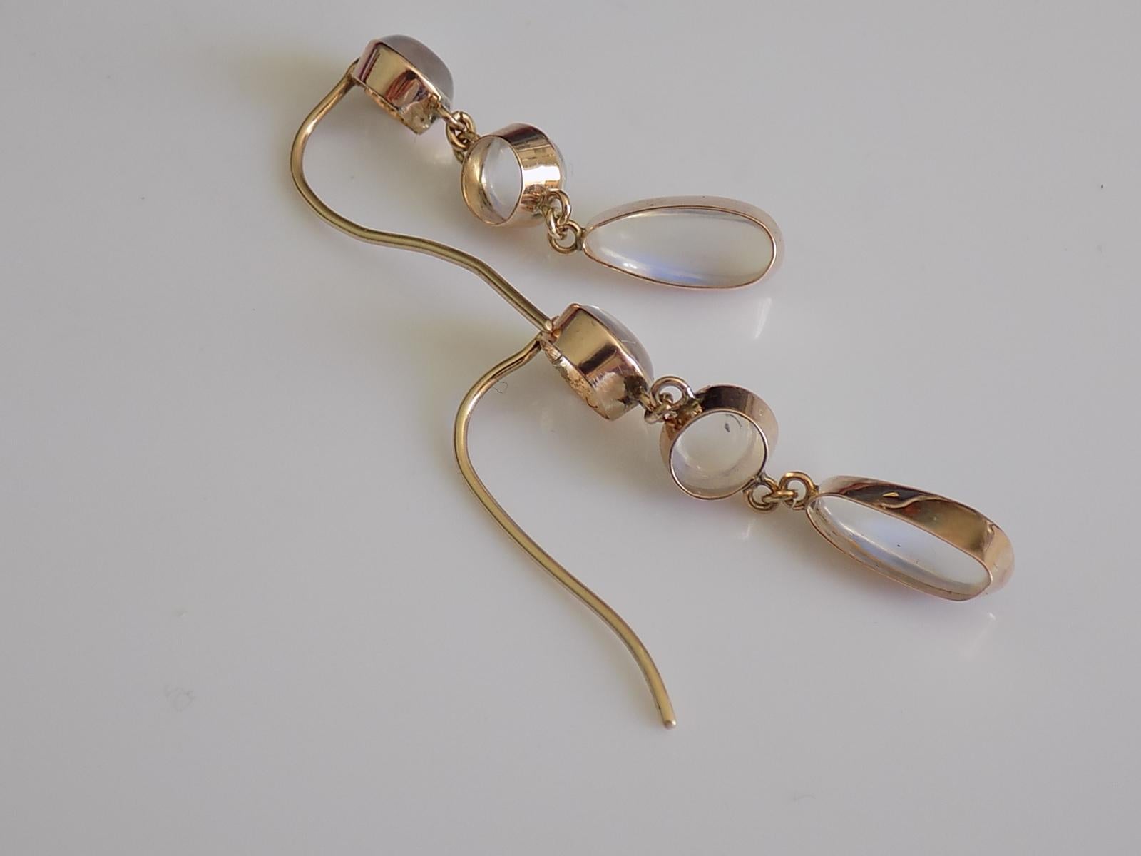 Stunning Edwardian Gold and Moonstone Drop Earrings In Excellent Condition In Boston, Lincolnshire