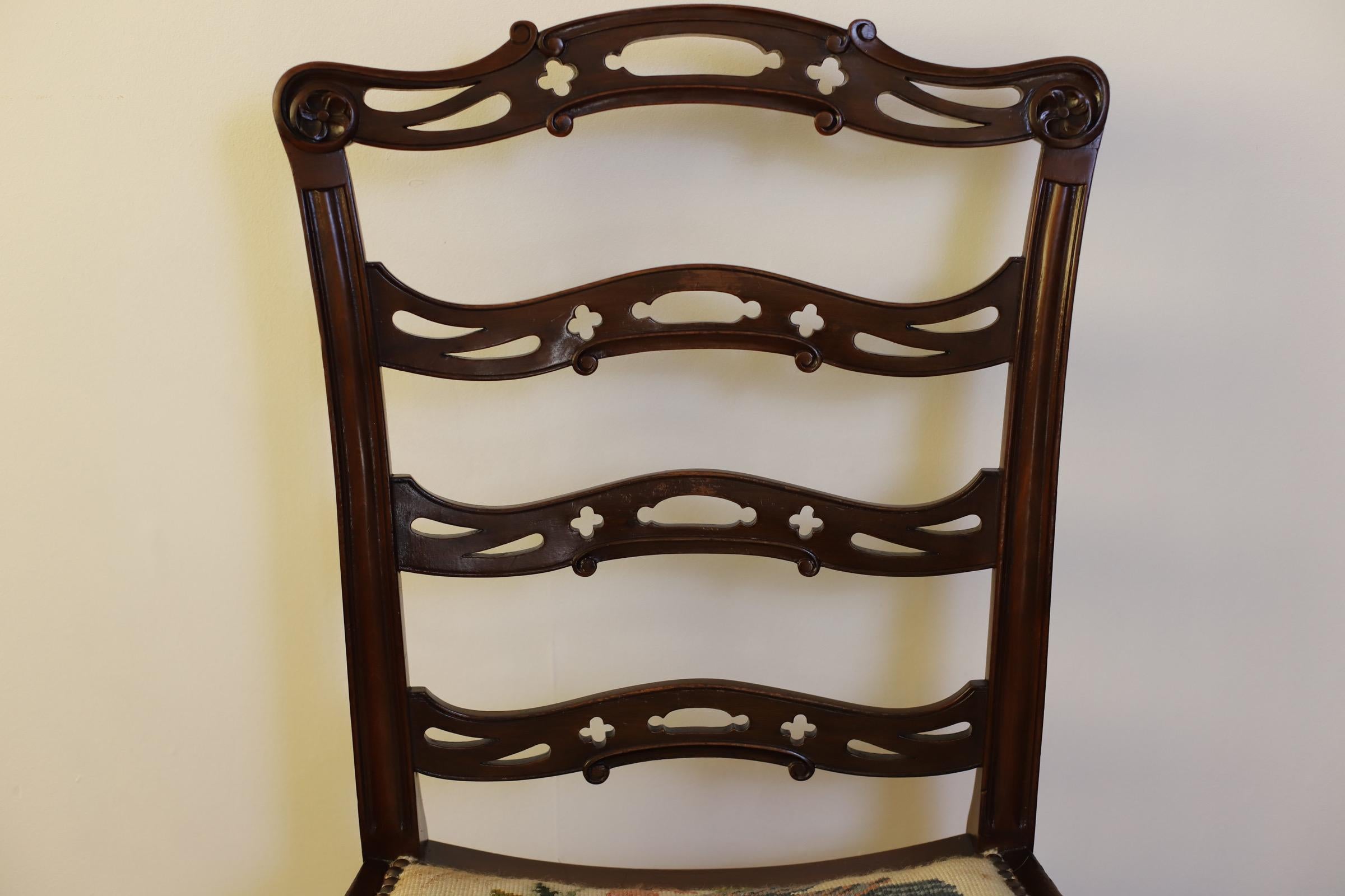 Stunning Edwardian Set Of Ten Dining Chairs , Chippindale Design For Sale 13
