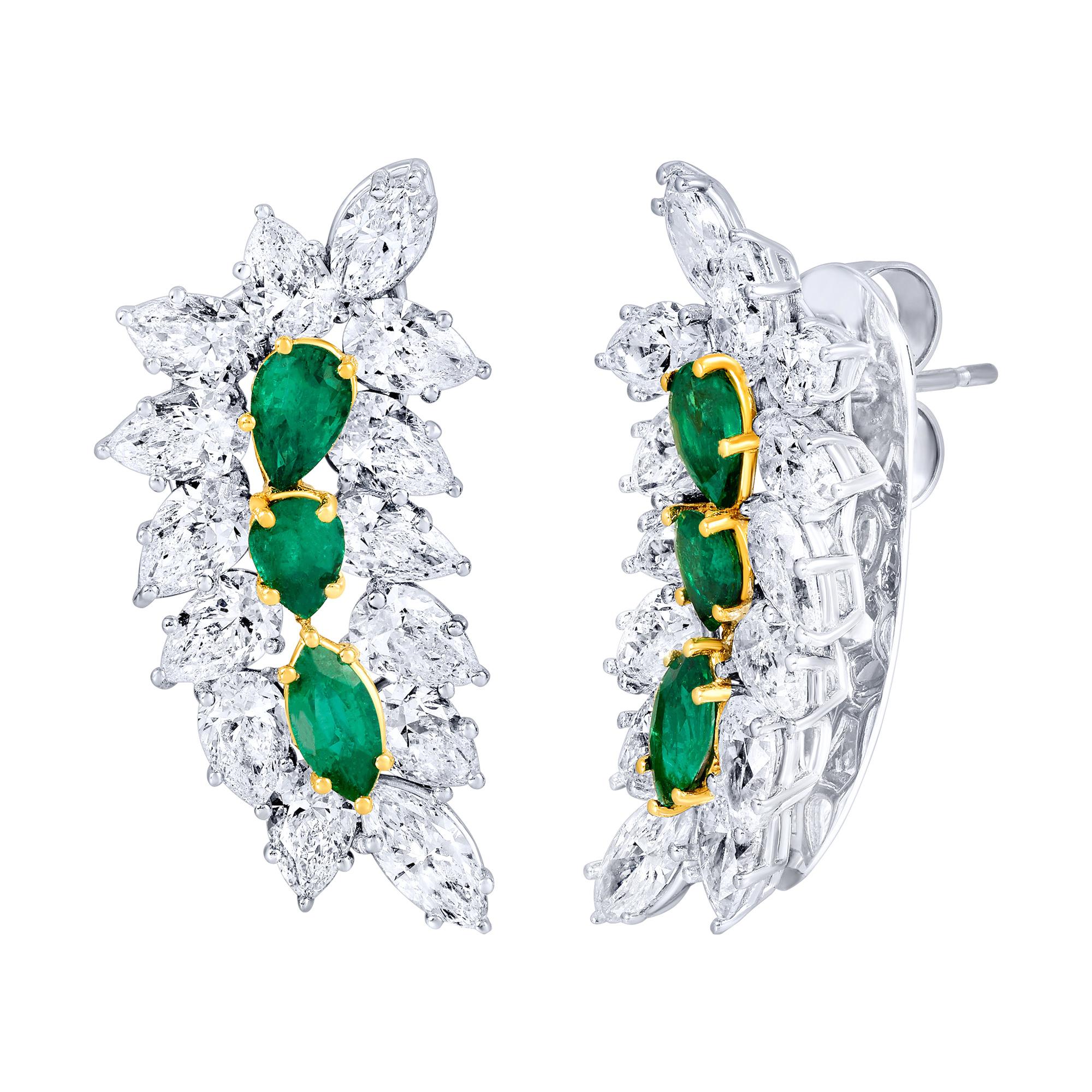 Mixed Cut Stunning Emerald and Diamond Earrings 10.1 Carats 18K Gold For Sale