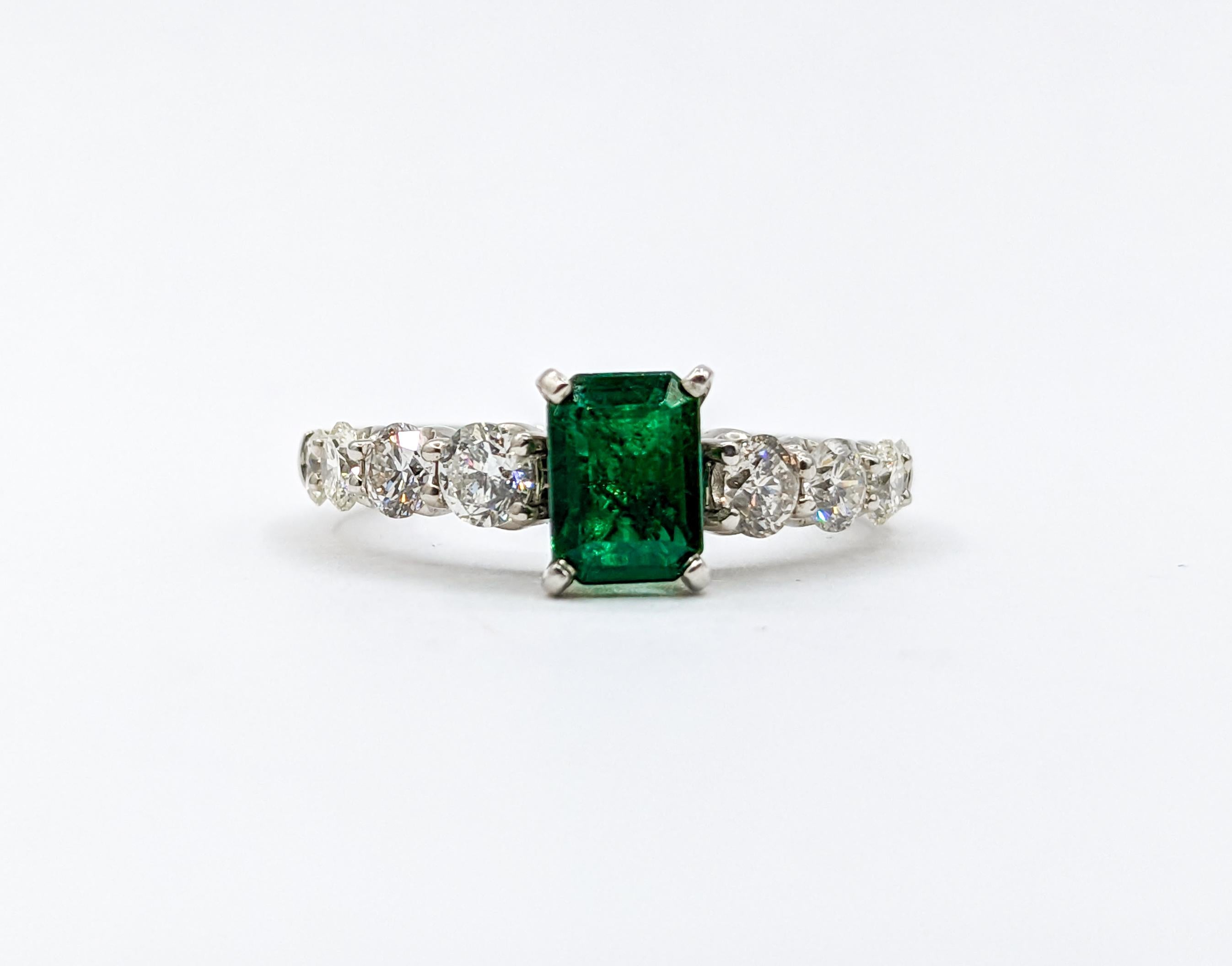 Stunning Emerald and Graduated Diamond Ring in 14K White Gold For Sale 1