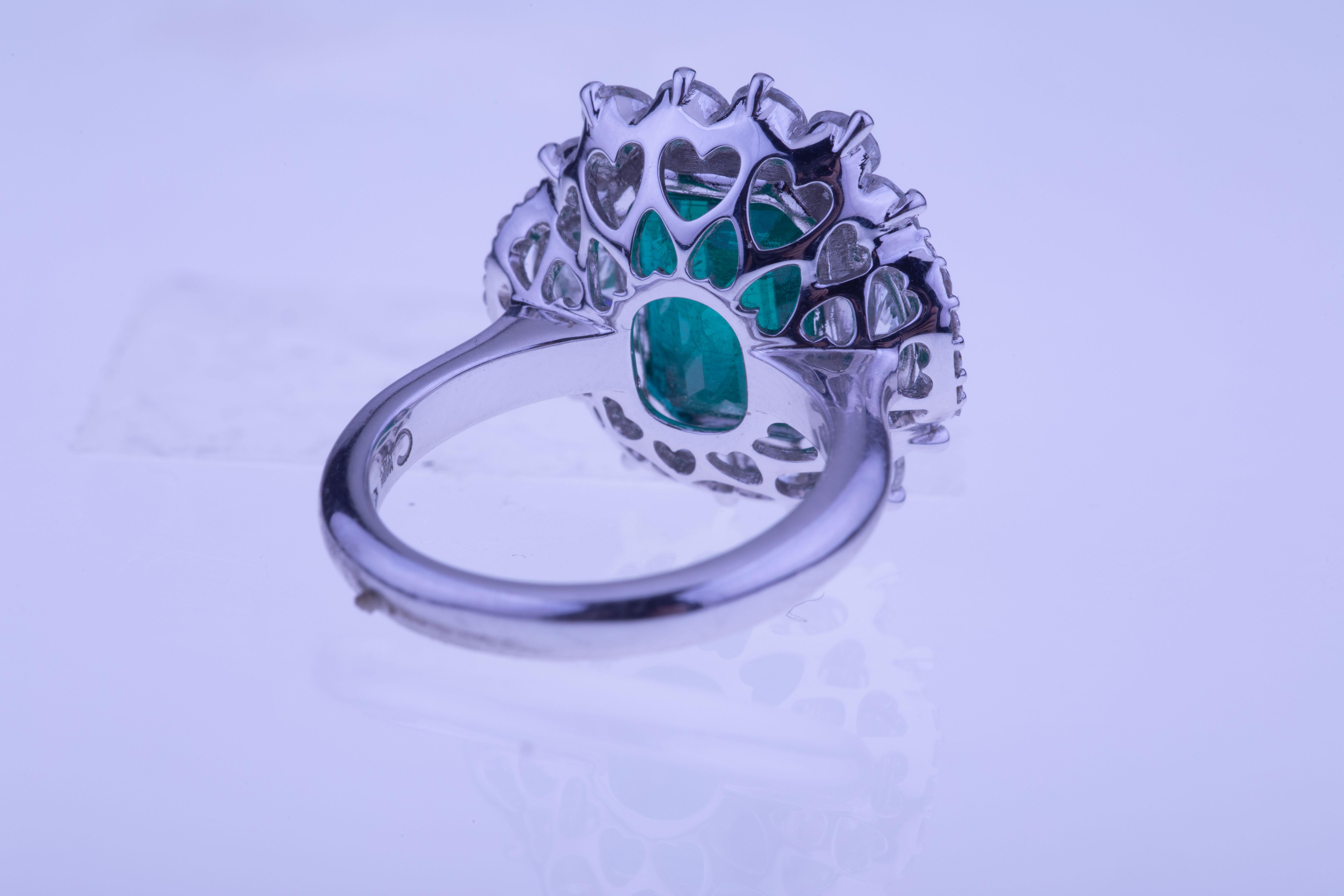 Contemporary Stunning Emerald Ring Ct. 7.41 with Diamonds, Unique Stone with Certificate GRS For Sale